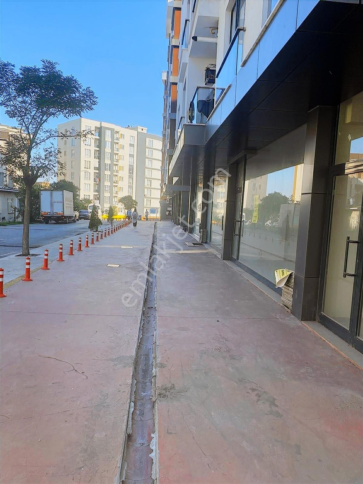 Pendik Dumlupınar Mah. Satılık Dükkan - Görsel 7