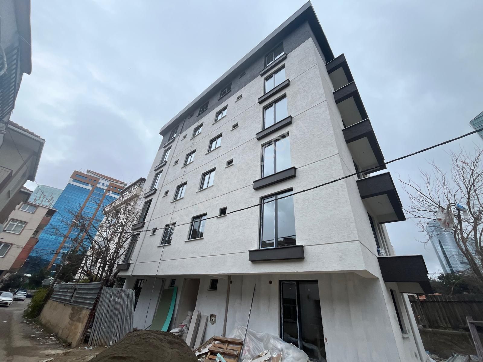 Kartal Cevizli 2+1 Sıfır Satılık Daire