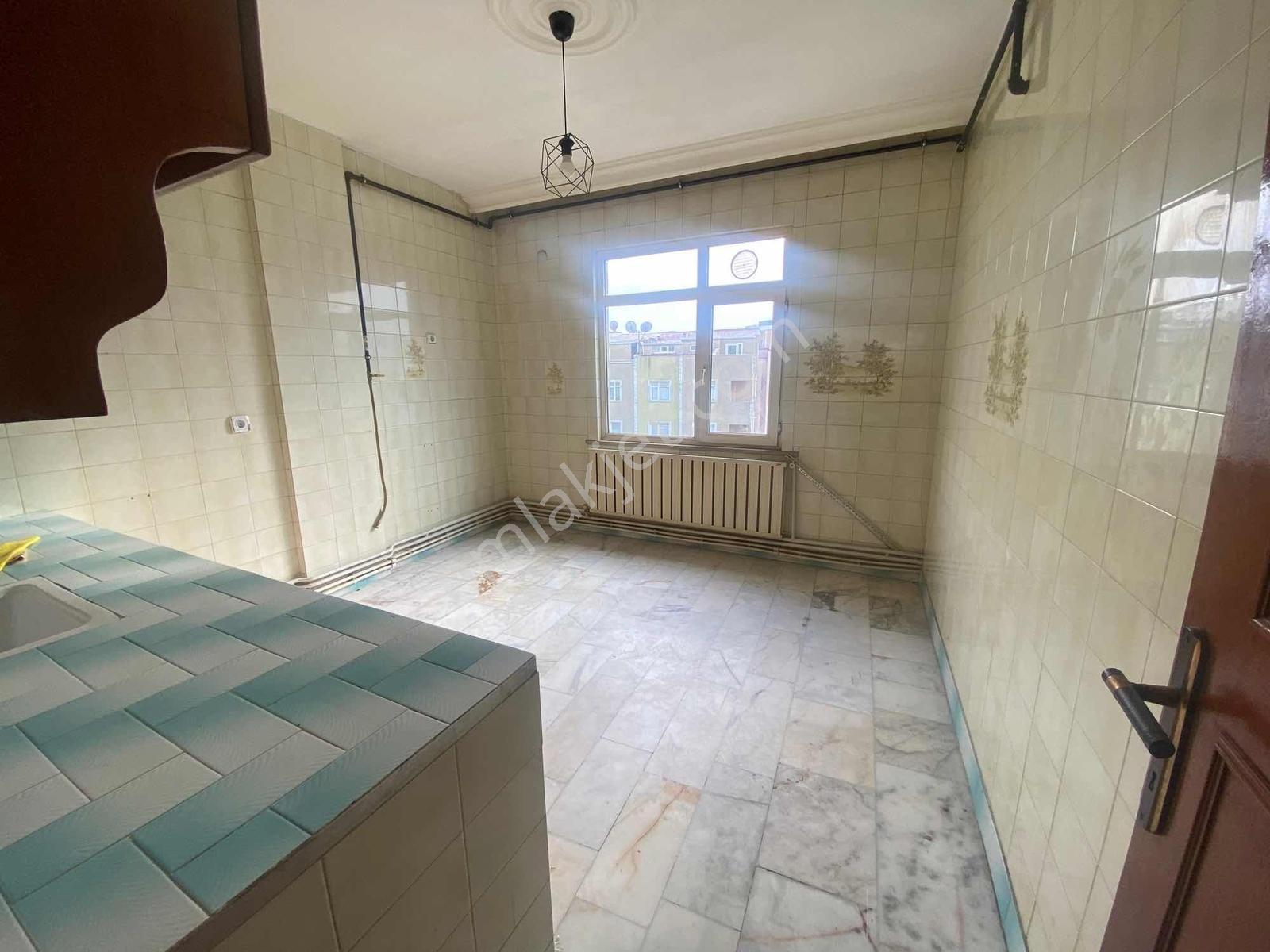 Pendik Kavakpınar Kiralık 2+1 Kombili Geniş Daire - Görsel 11