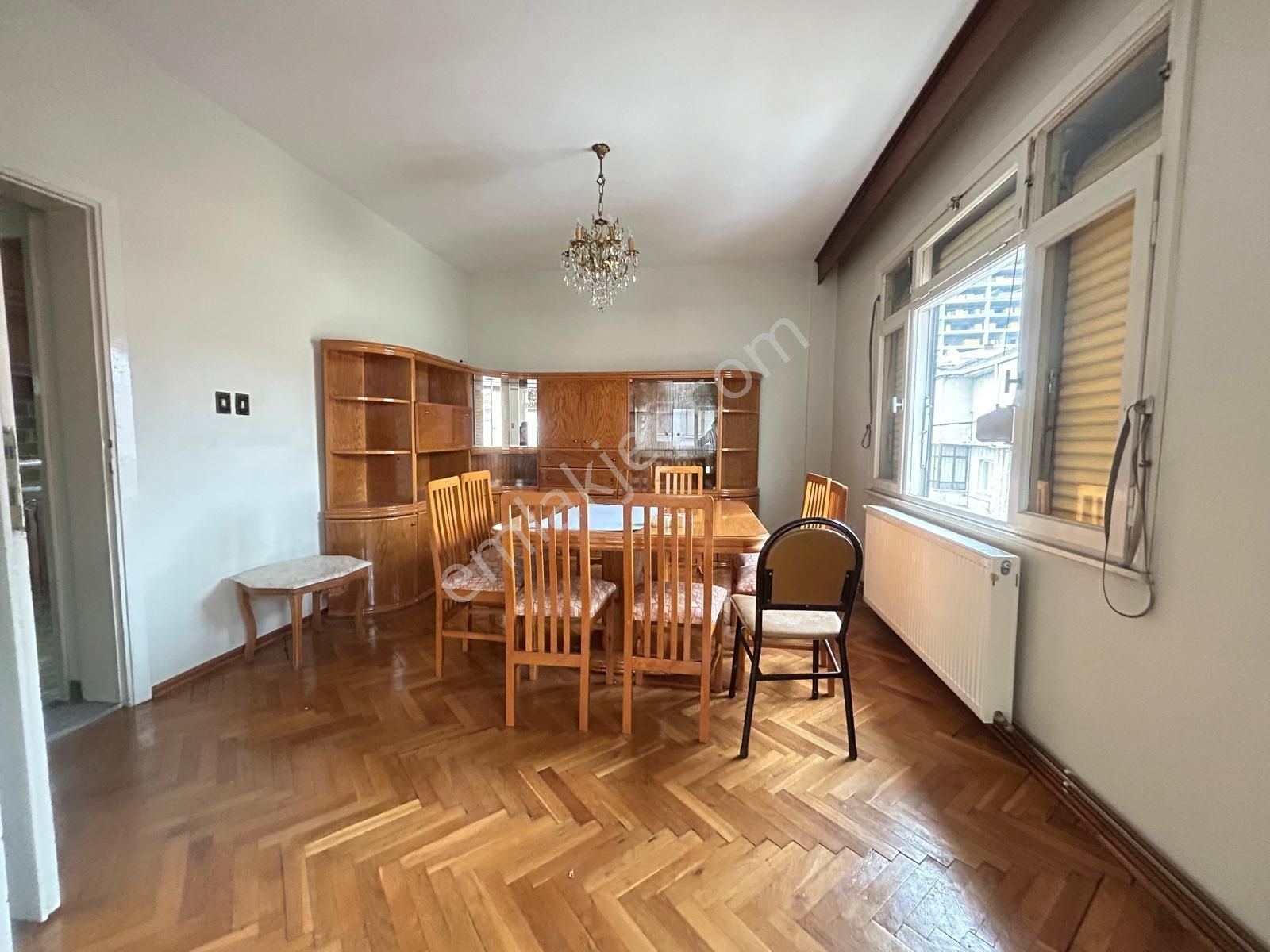 Pendik Bahçelievler Mah. Merkezi Konumda Boş 3+1 Kiralık Daire - Görsel 2