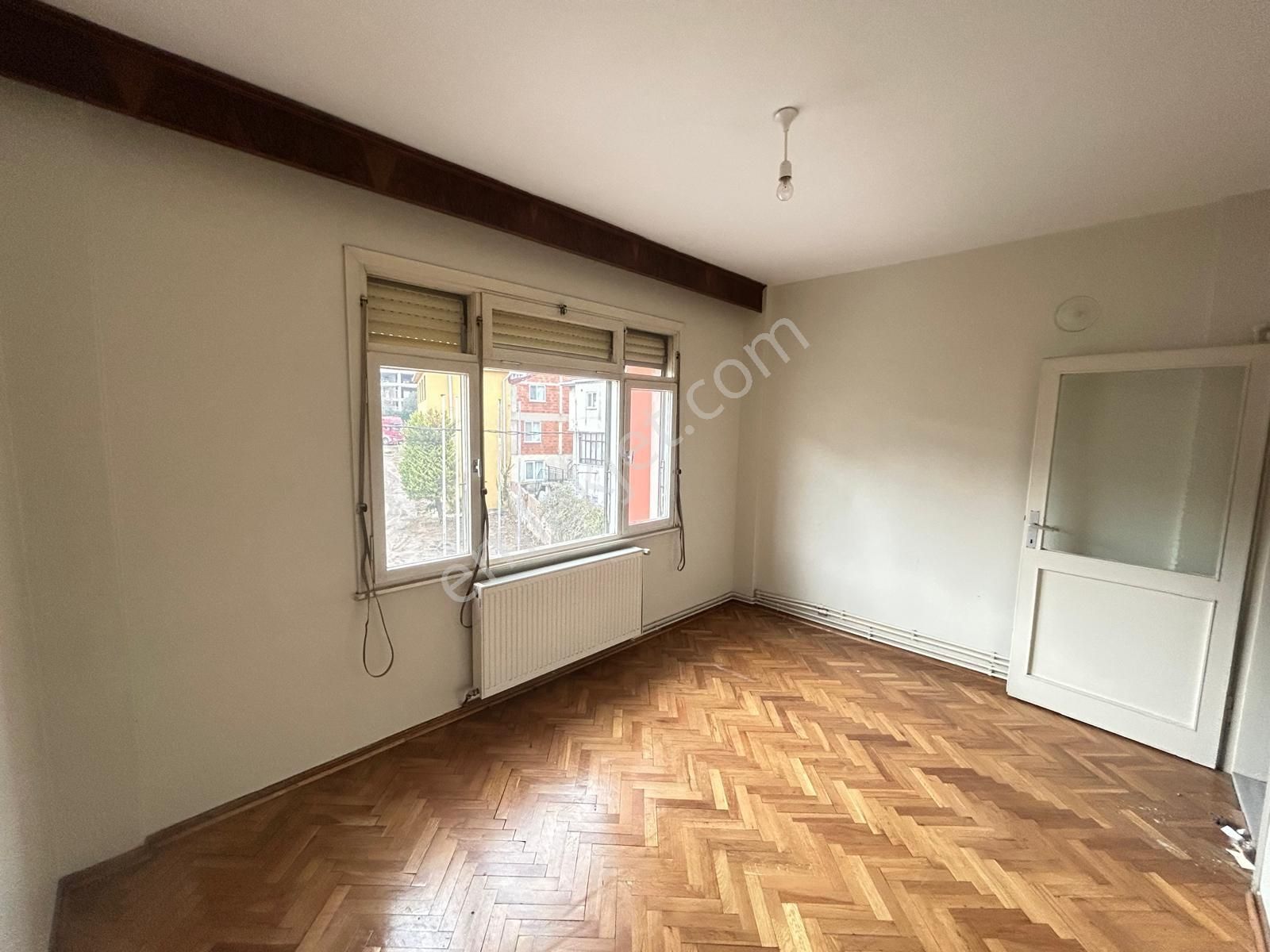 Pendik Bahçelievler Mah. Merkezi Konumda Boş 3+1 Kiralık Daire - Görsel 18