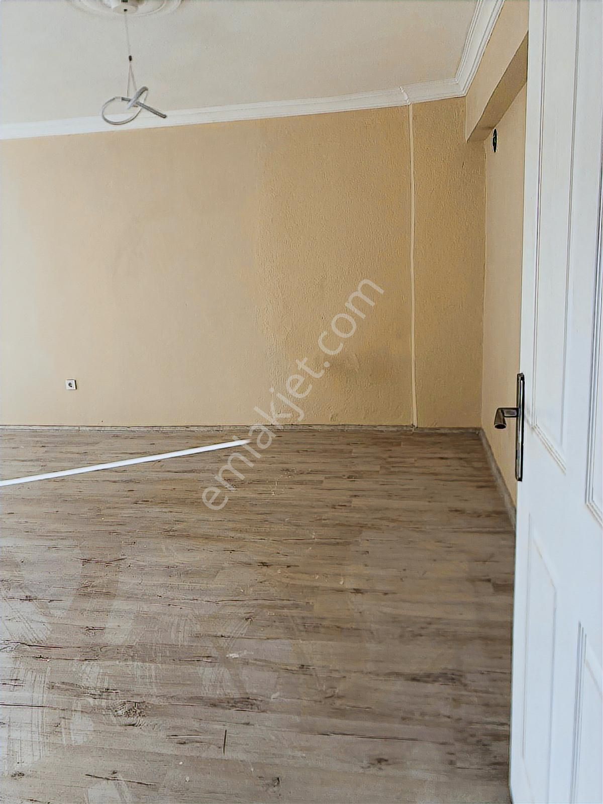 İzmir Buca Koop Da Tadilat Yapılmış Kiralık Daire - Görsel 9