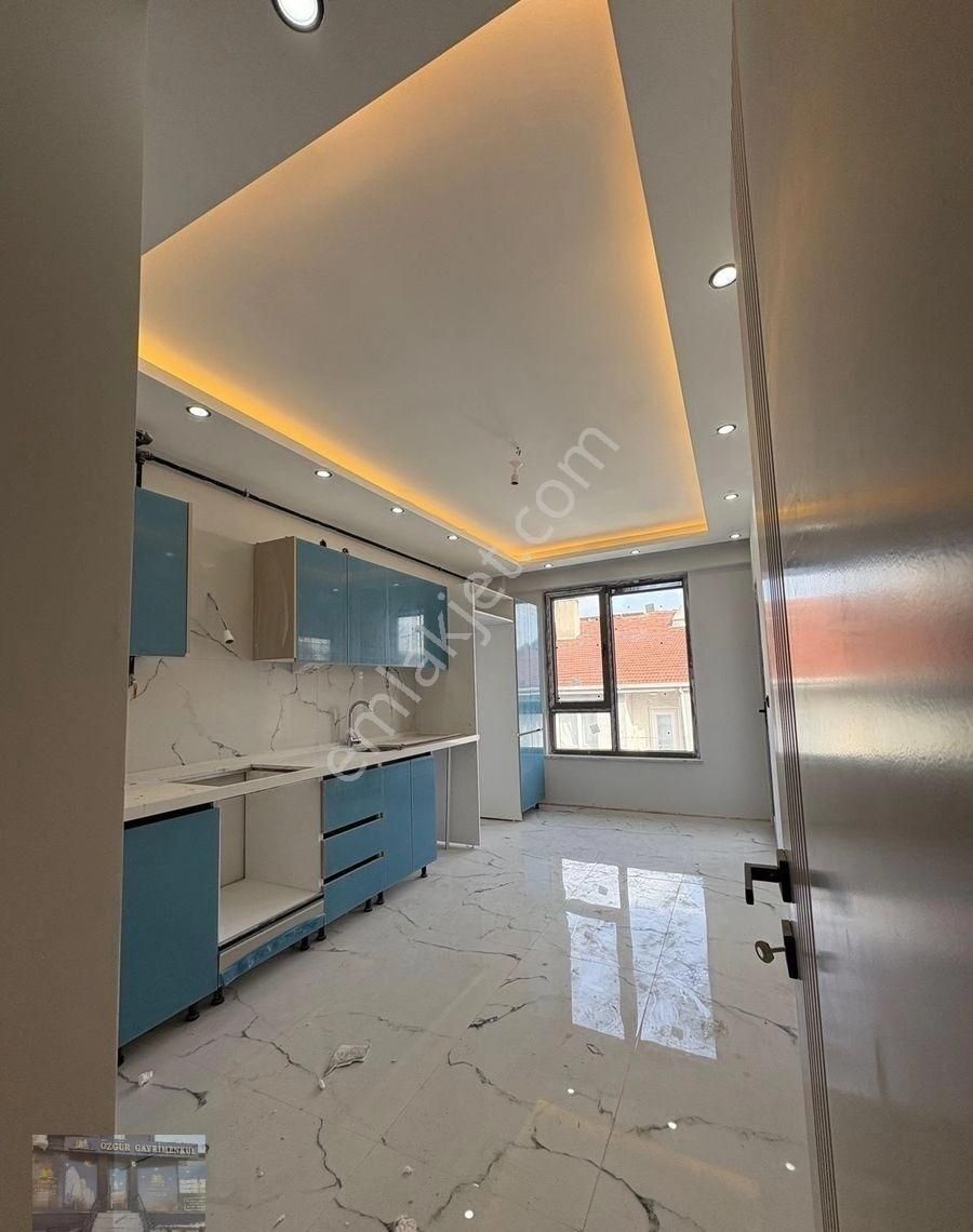 Ömerağa Mahallesin De Bahçeli Dublex Lüks 4+1 Daire