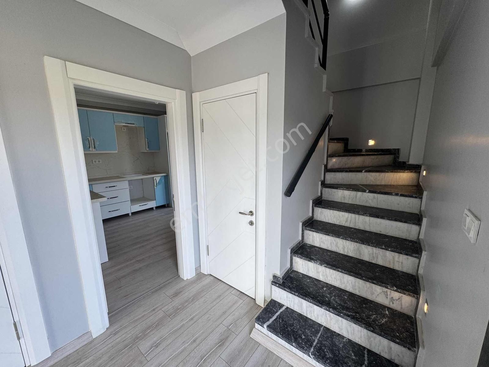 Onmax'tan Öğretmenler Mahallesi Sıfır 3+1 Müstakil Bahçeli Villa - Görsel 31