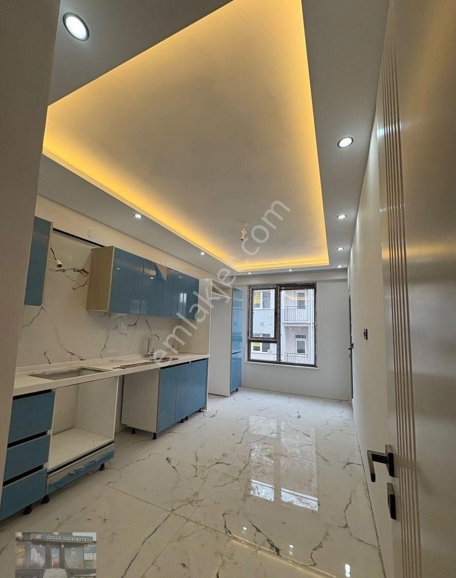 Ömerağa Mahallesin De Bahçeli Satılık Lüks 2+1 Daire - Görsel 5