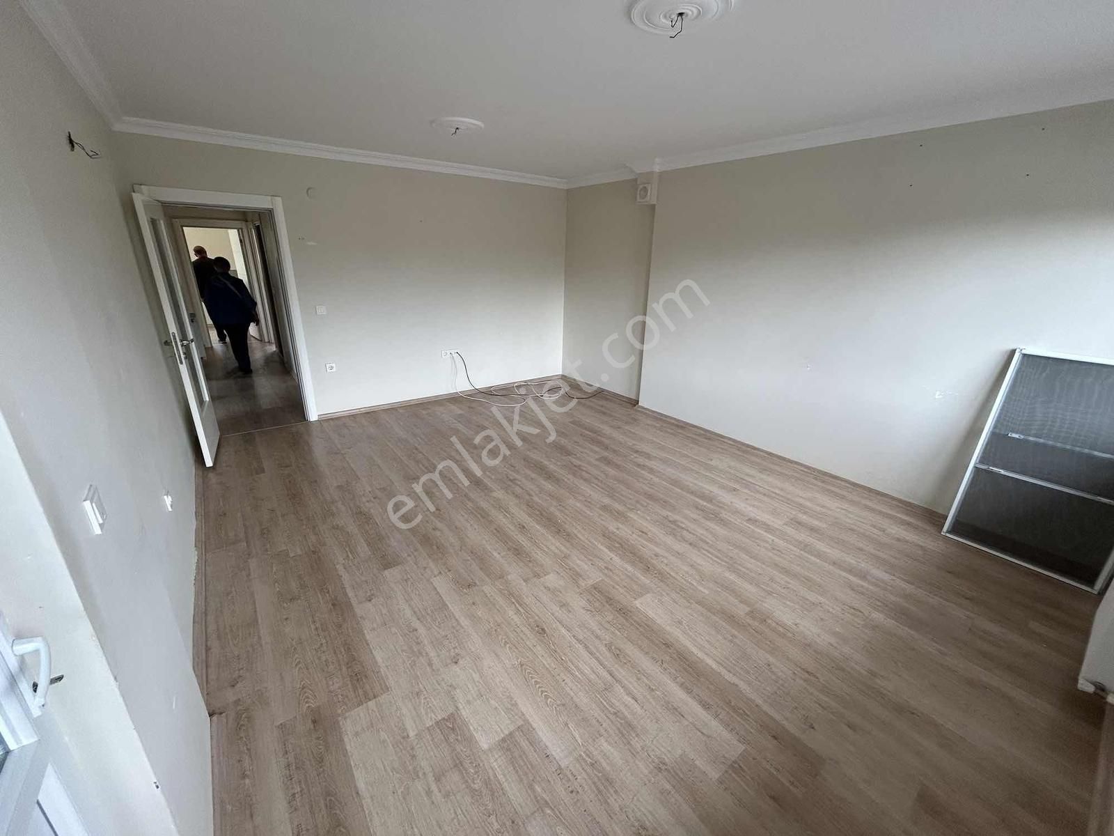 Onmax Kocacami'de Kiralık 3+1 Yüksek Giriş Daire - Görsel 8