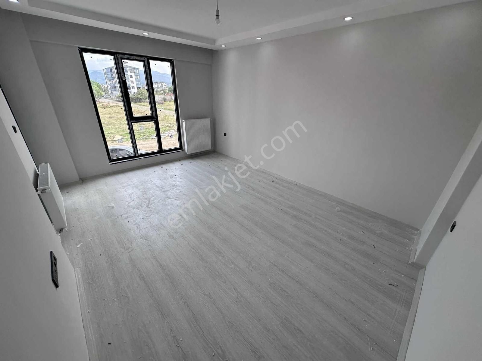 Onmax Burhaniye Badem Alanı Satılık 2+1 Kapalı Mutfak Daire - Görsel 19