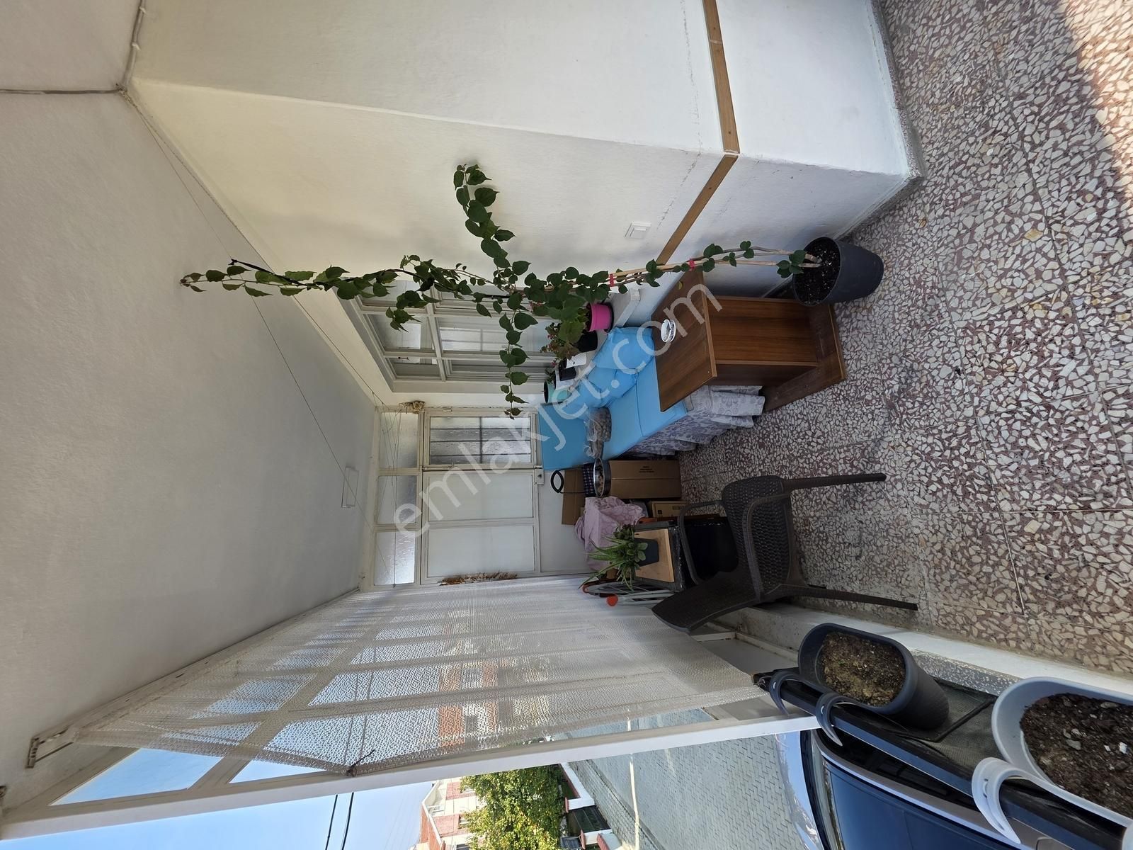 Onmax Öğretmenlerde Denize Yakın 2+1 Kapalı Mutfak Ara Kat Daire - Görsel 17