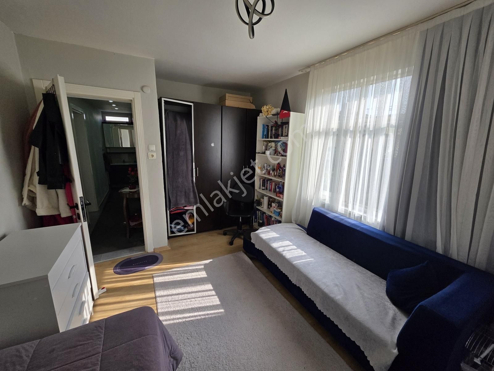 Onmax Öğretmenlerde Denize Yakın 2+1 Kapalı Mutfak Ara Kat Daire - Görsel 3
