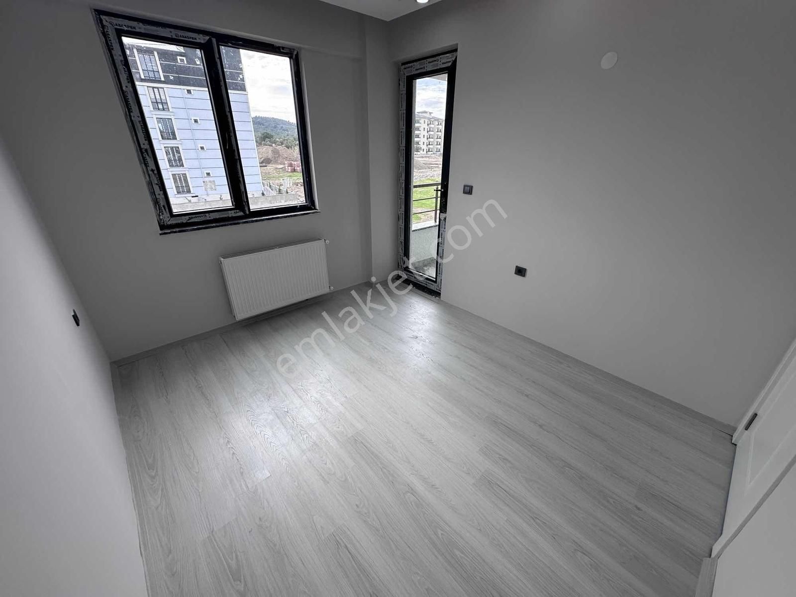 Onmax Burhaniye Merkez Bademalanı Satılık Geniş 1+1 Daire - Görsel 21