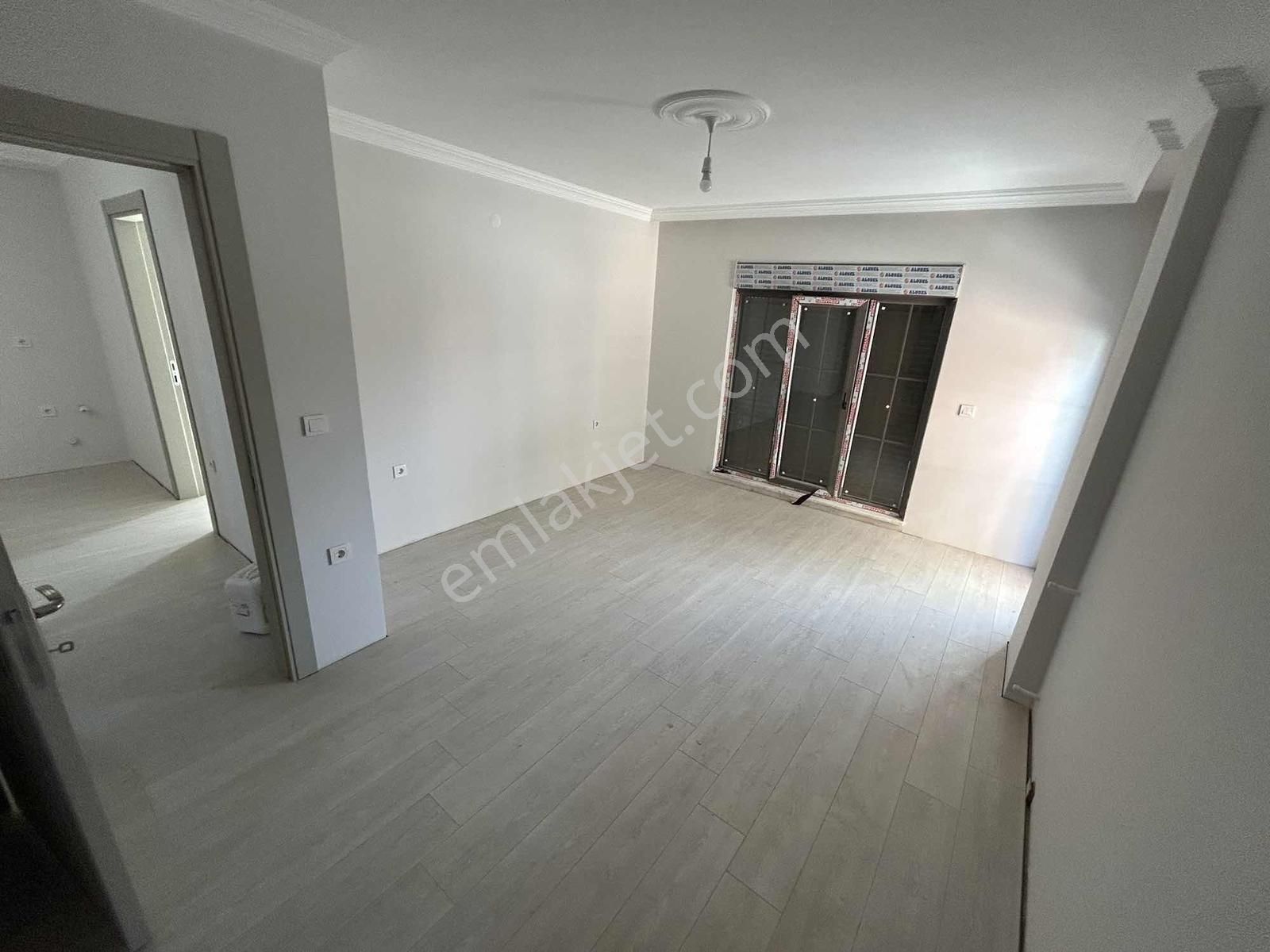 Onmax Öğretmenler'de Satılık 3+1 200 M2 Tam Müstakil Villa - Görsel 30