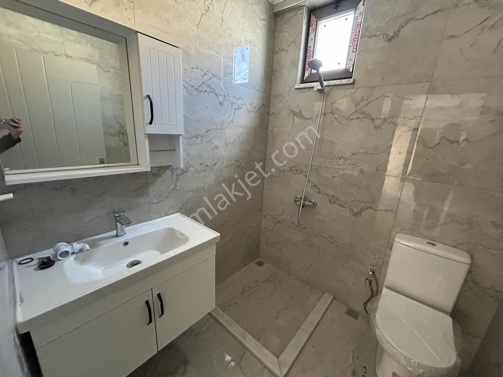 Onmax Öğretmenler'de Satılık 3+1 200 M2 Tam Müstakil Villa - Görsel 24