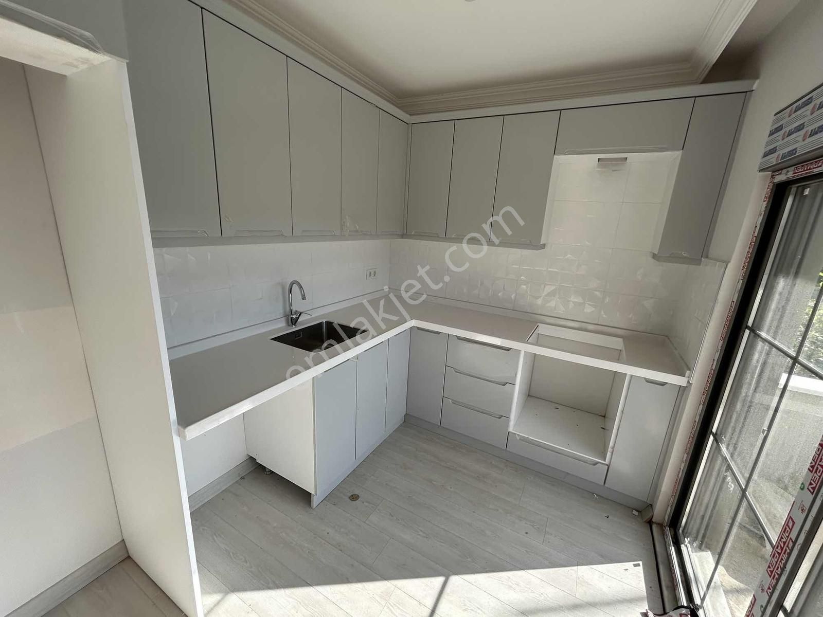 Onmax Öğretmenler'de Satılık 3+1 200 M2 Tam Müstakil Villa - Görsel 14