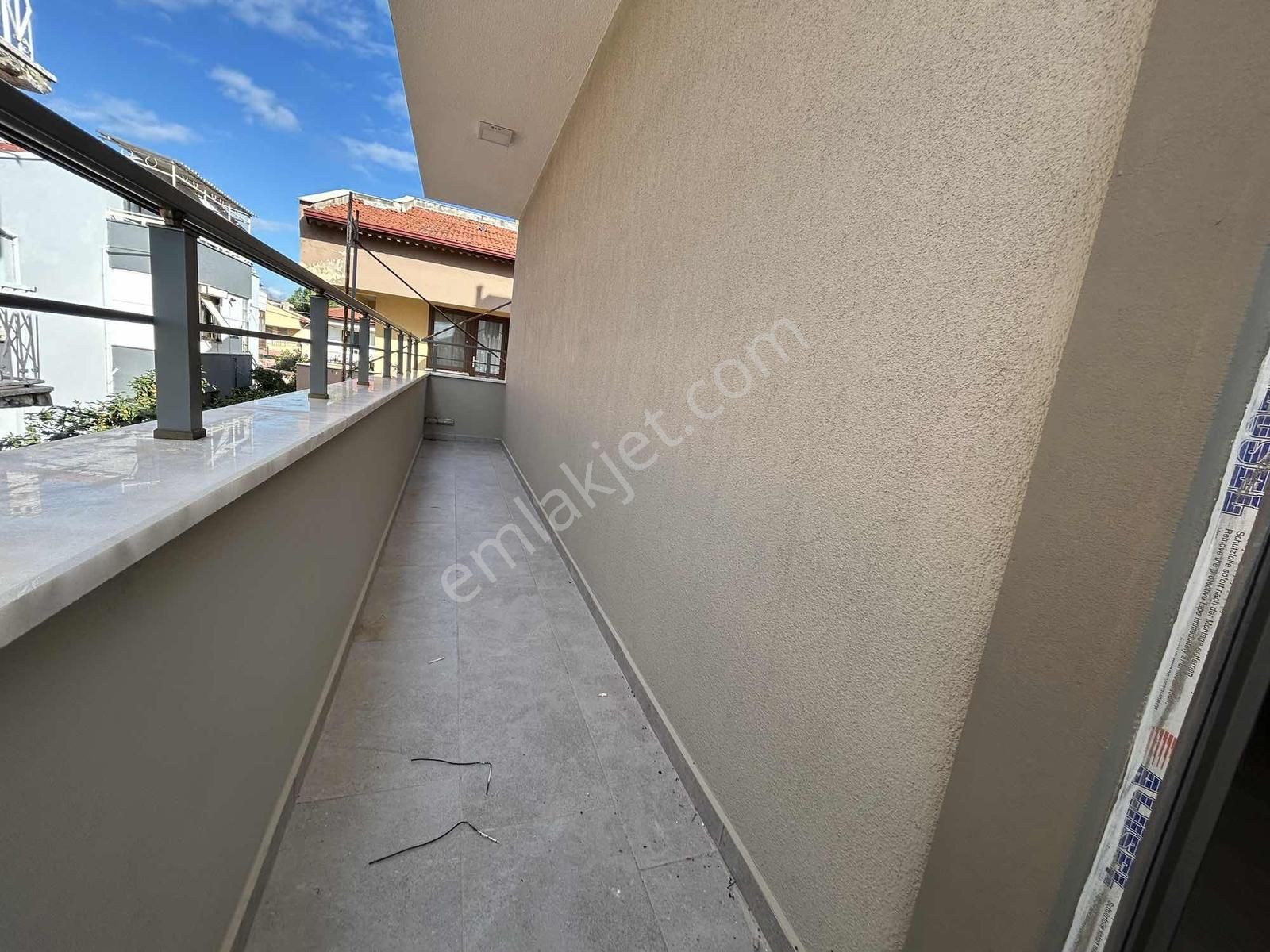 Onmax Öğretmenler'de Satılık 3+1 200 M2 Tam Müstakil Villa - Görsel 9