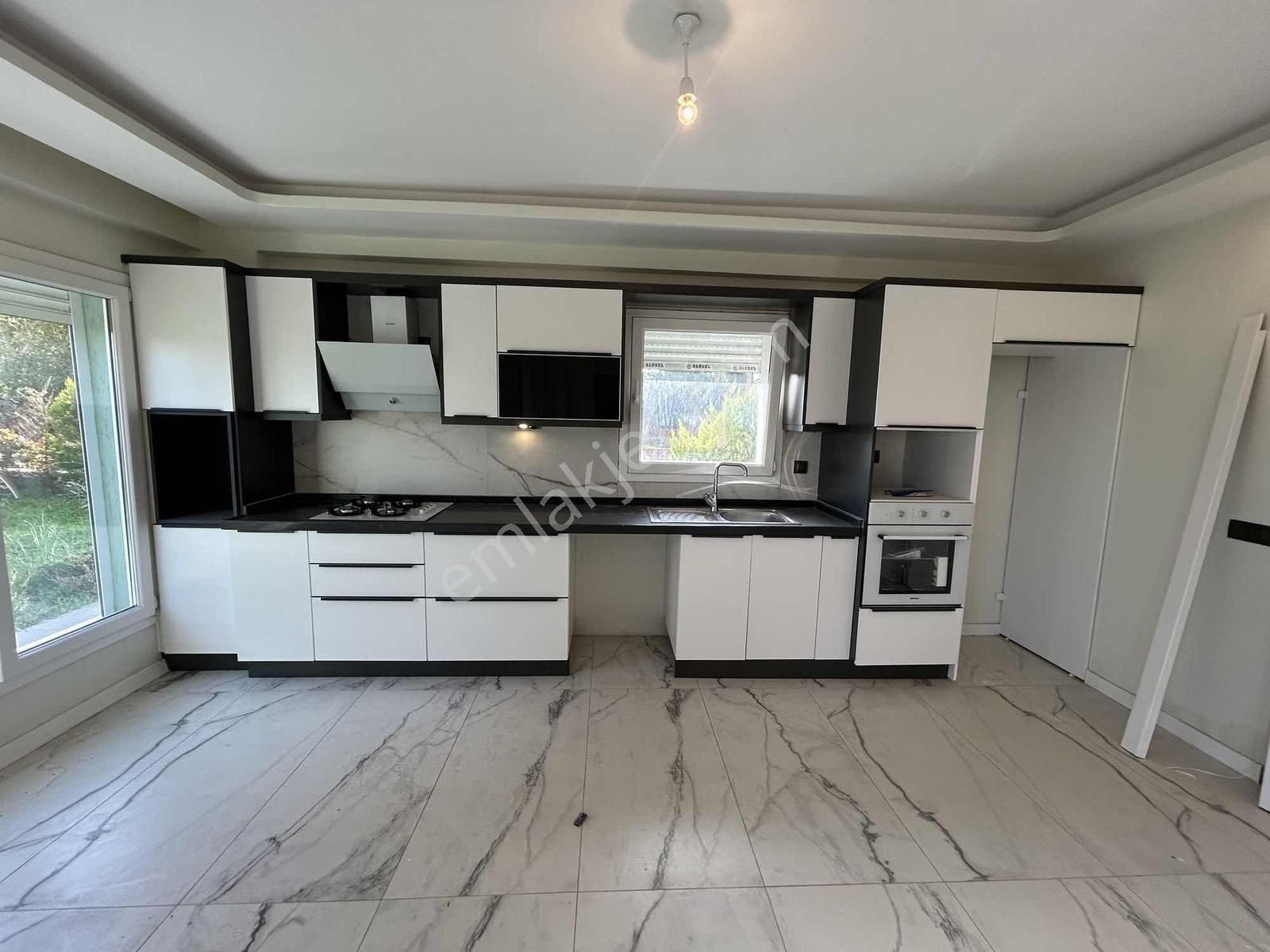 Onmax Ören'de Satılık 3+1 Sıfır Geniş Bahçeli Tripleks Villa - Görsel 14