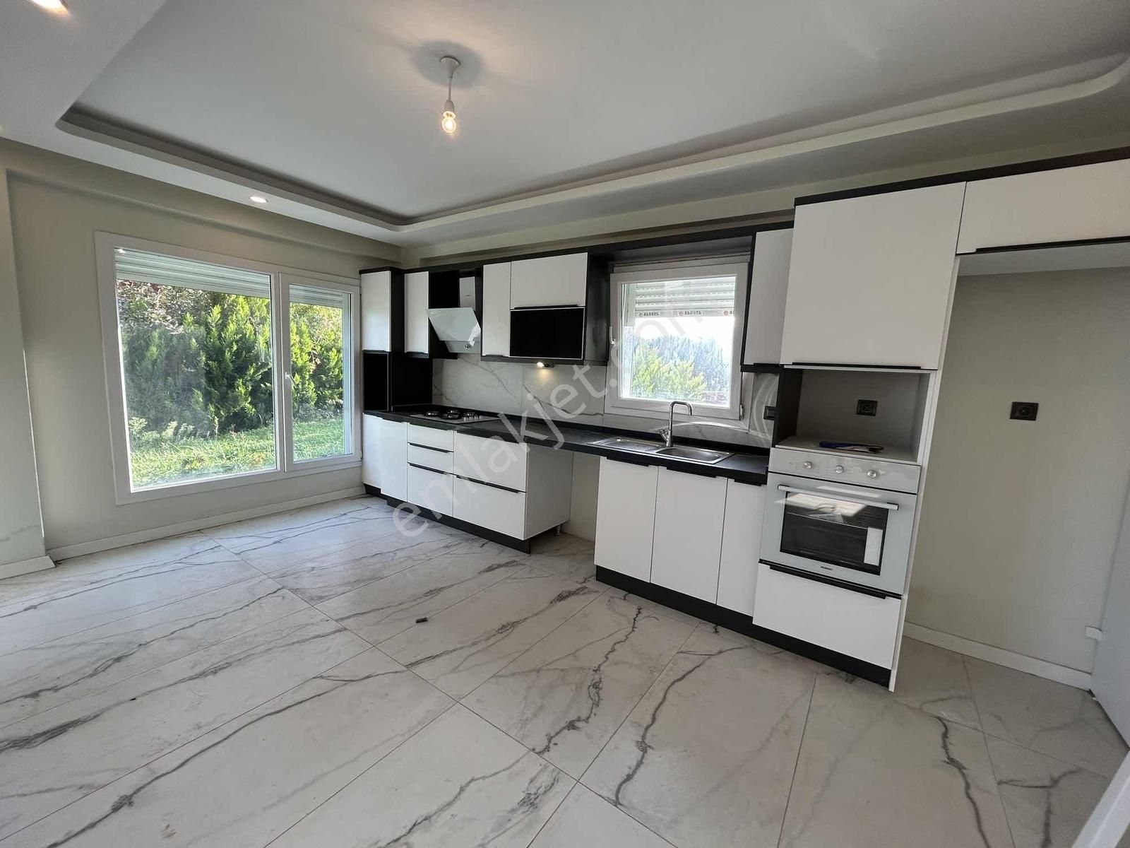 Onmax Ören'de Satılık 3+1 Sıfır Geniş Bahçeli Tripleks Villa - Görsel 12