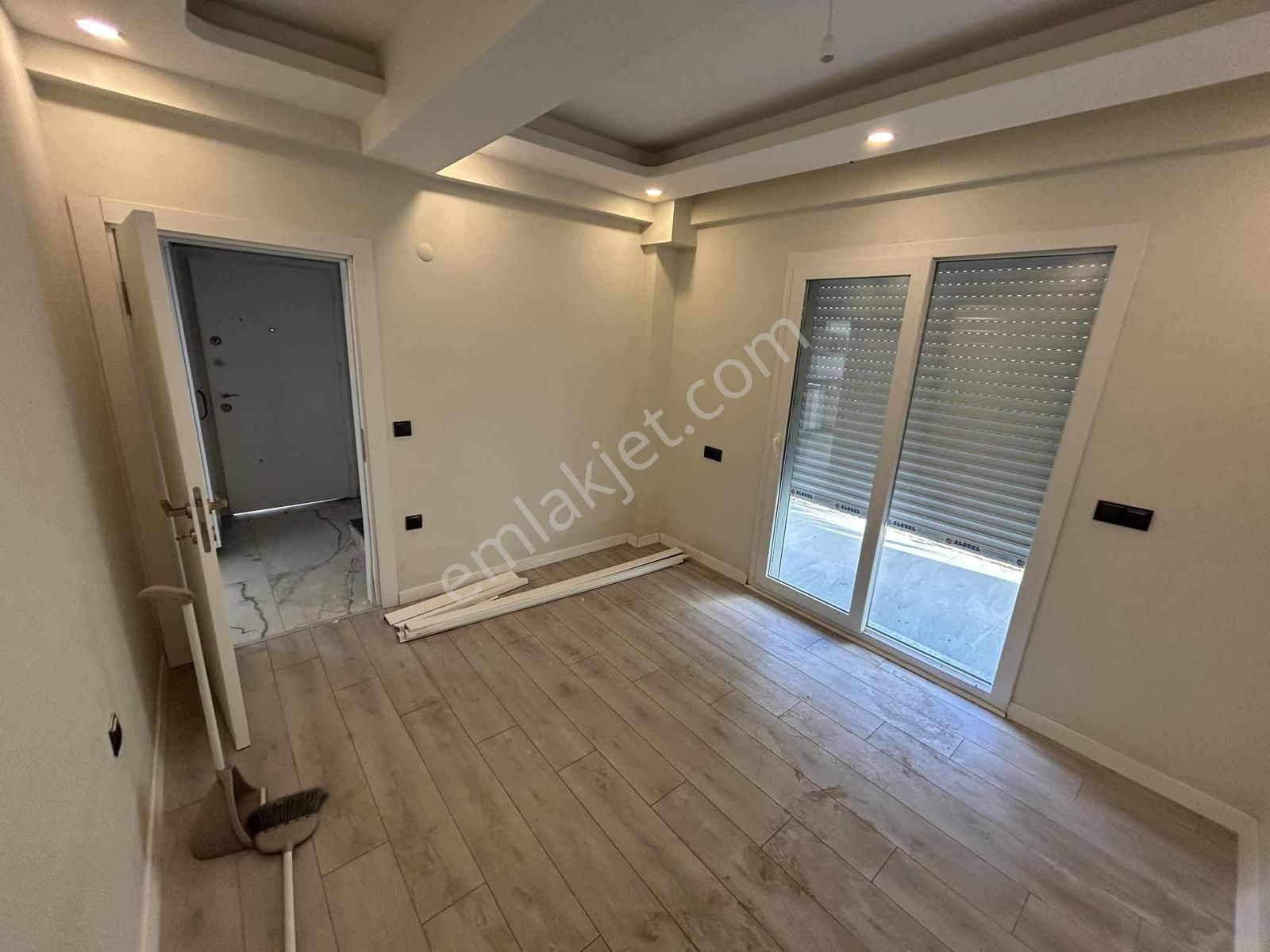 Onmax Ören'de Satılık 3+1 Sıfır Geniş Bahçeli Tripleks Villa - Görsel 2