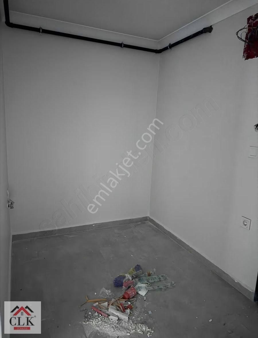 Clk'dan Sancaktepe Butik Site'de Satılık 2+1 Ara Kat Daire - Görsel 2