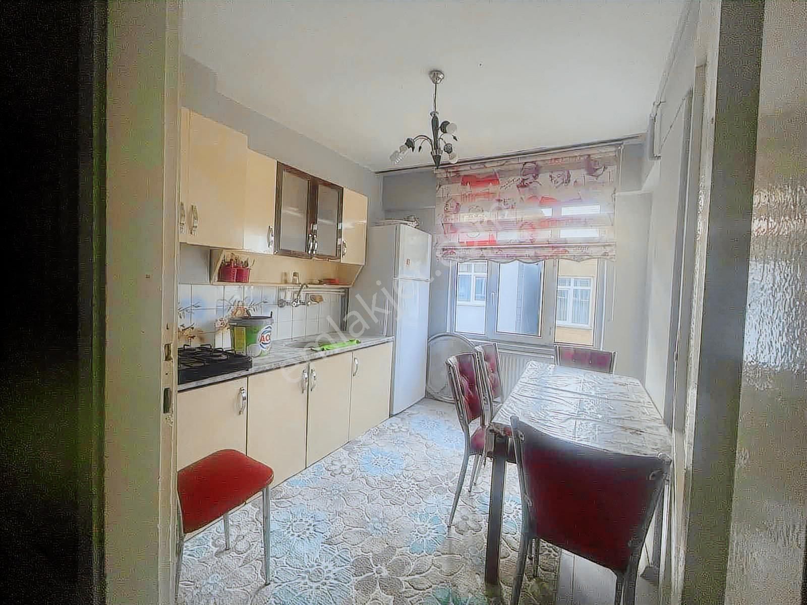 2+1 Yatırımlık Güzel Konumlu Eşyalı Kurulu Düzen - Görsel 3