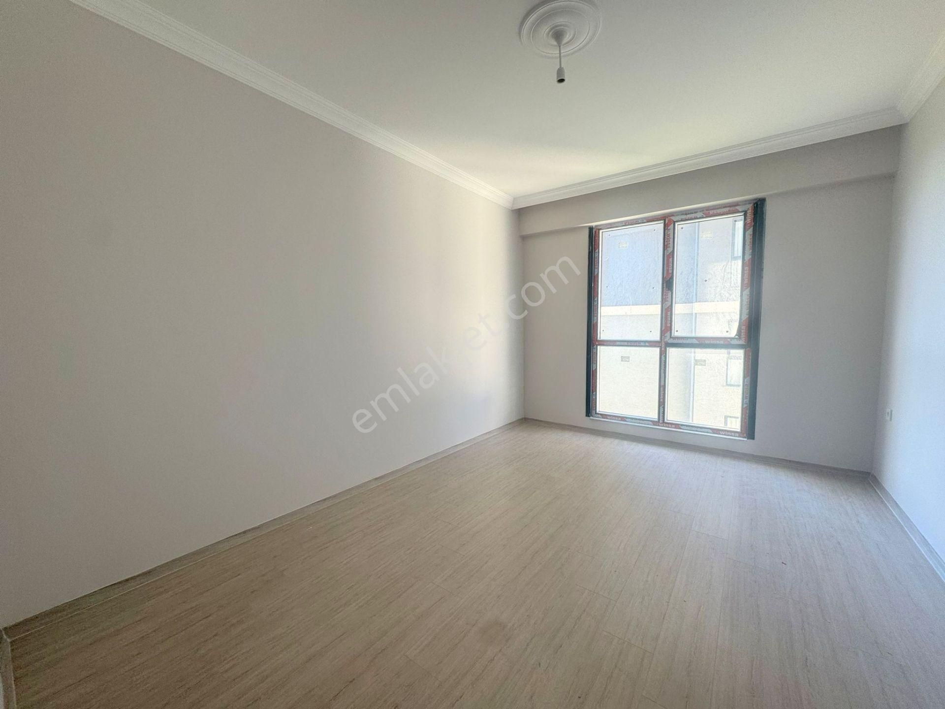 Mertcan'dan Havuzlu Güvenlikli Sitede Sıfır Ara Kat Fırsat 2+1 - Görsel 9