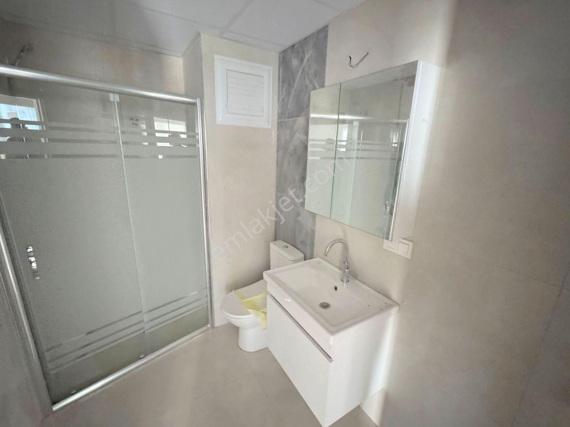 Mertcan'dan Havuzlu Güvenlikli Sitede Sıfır Ara Kat Fırsat 2+1 - Görsel 12