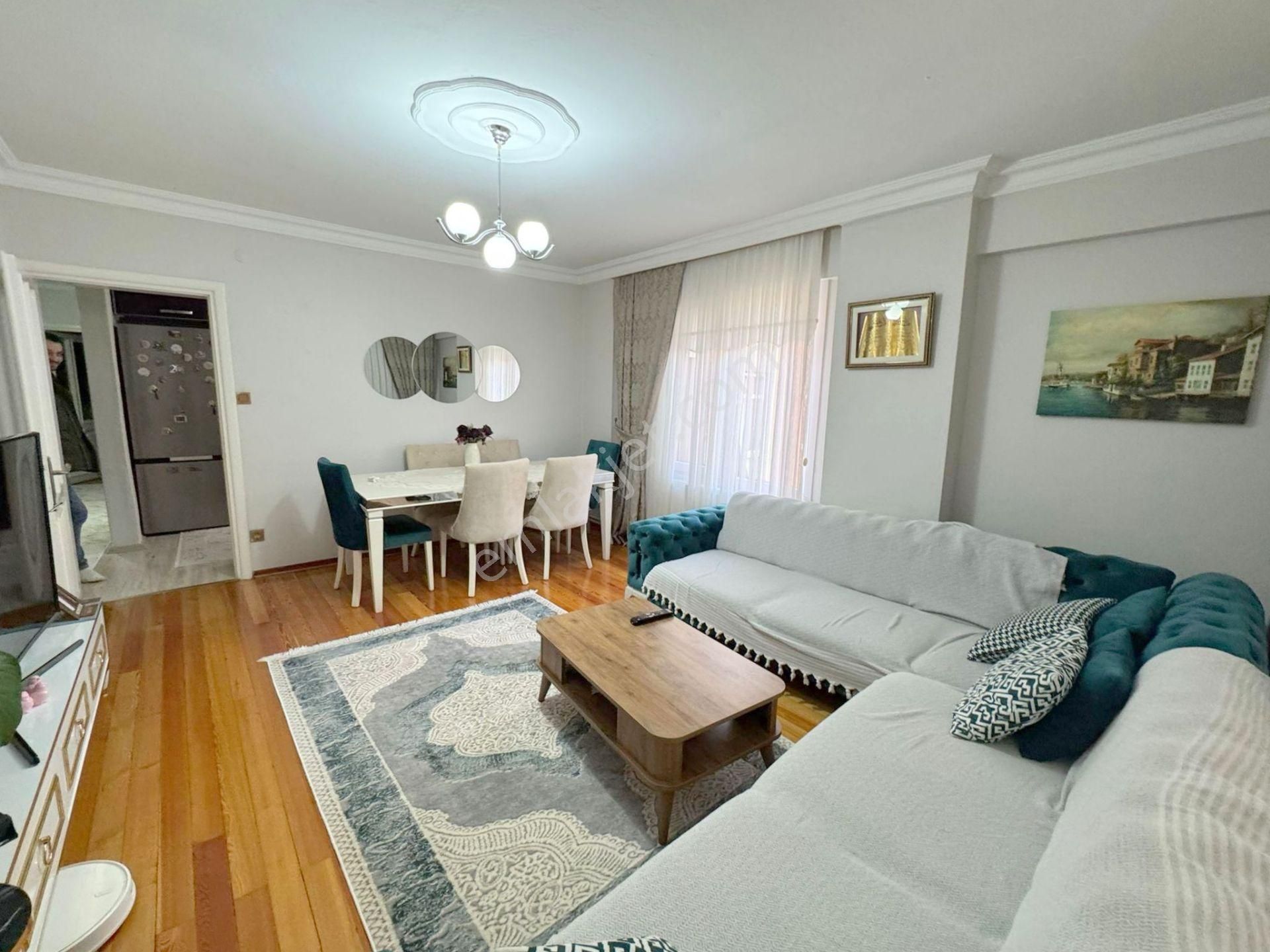 Mertcan'dan Çamçeşme Mah.caddeye 1dk 25m2 Arsa Tapulu 3+1 Daire - Görsel 3