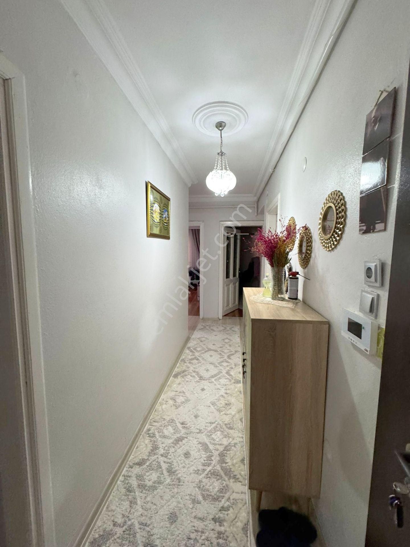 Mertcan'dan Çamçeşme Mah.caddeye 1dk 25m2 Arsa Tapulu 3+1 Daire - Görsel 12