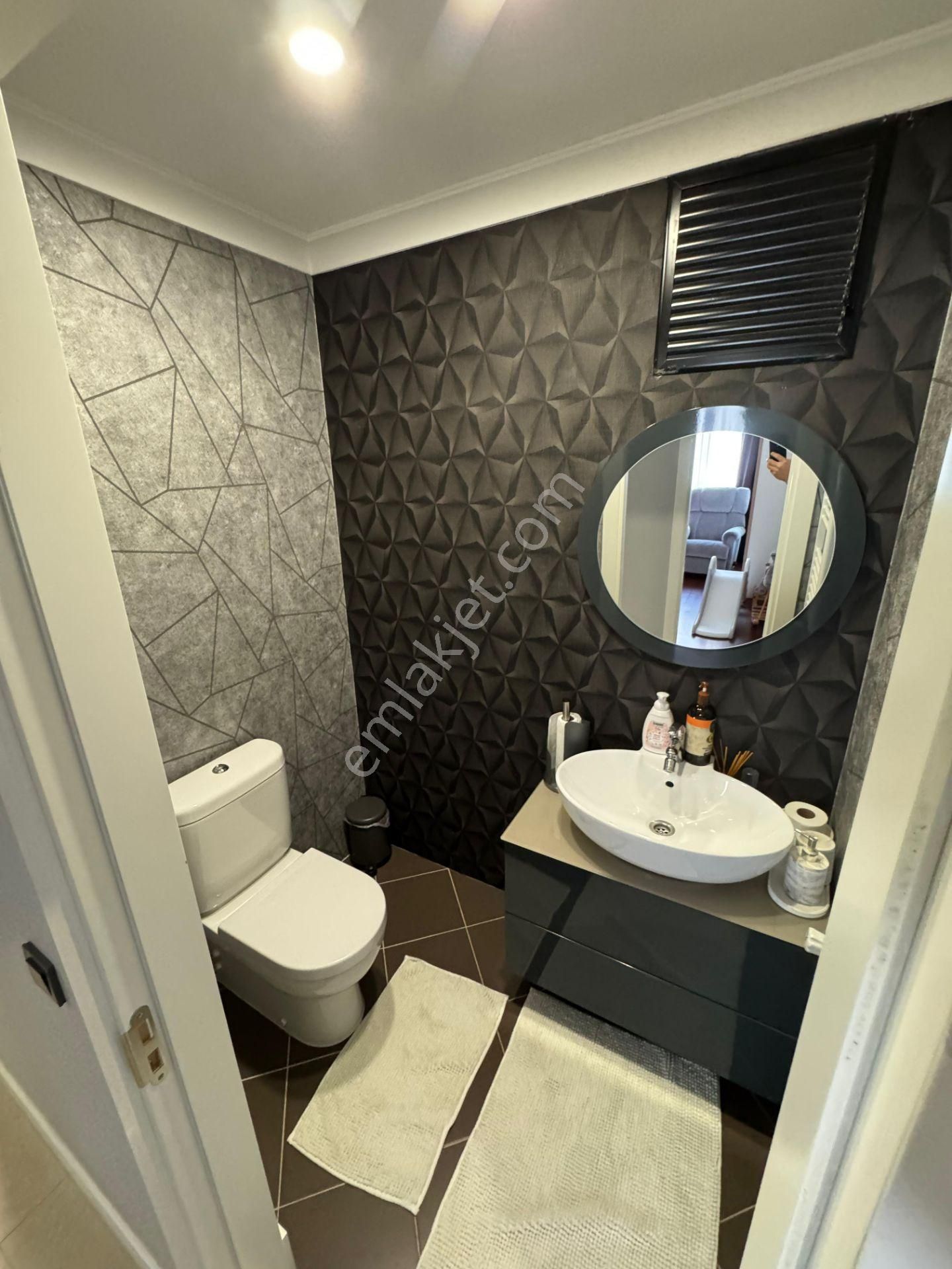 Suadiye'de 7/24 Güvenlikli Havuzlu Özel Depo Alanlı Ebeveyn Banyolu Net 146m2 4+1 - Görsel 20