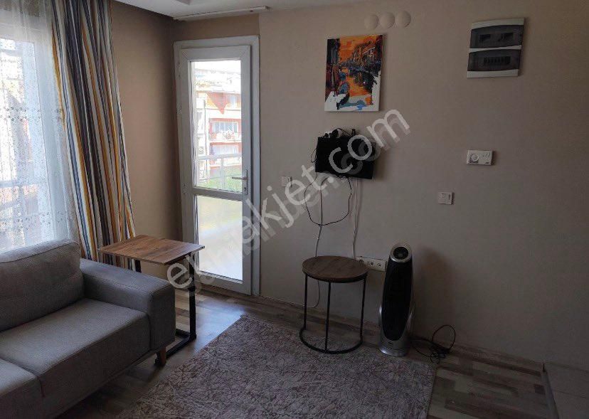 Bozyaka Kapalı Pazaryeri Yakını Eşyalı 1+1 Kiralık Daire - Görsel 11