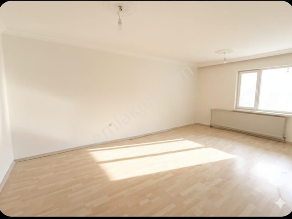 Yenimahalle Kardelen Mah. Oley-is 2 Sitesinde Yapılı Kiralık - Görsel 2