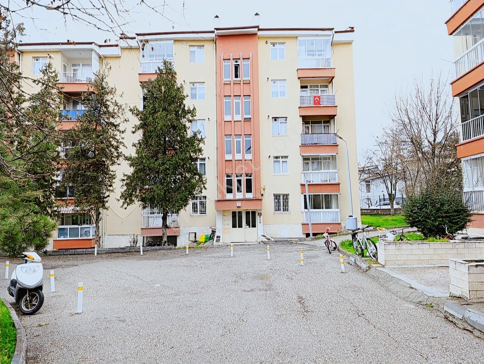 Yenimahalle Kardelen Mah. Oley-is 2 Sitesinde Yapılı Kiralık - Görsel 3