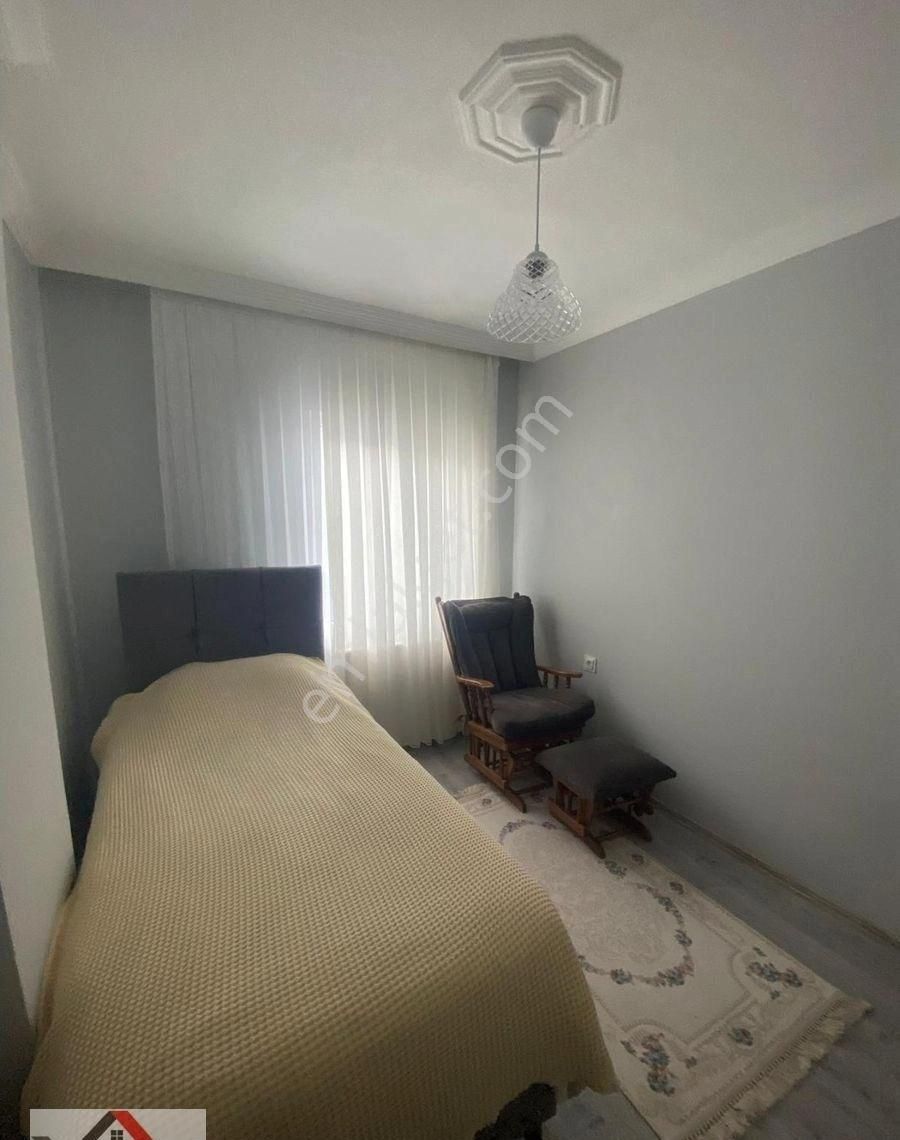 Edremit Altınkumda Buse Emlaktan Satılık 5+1dubleks Daire - Görsel 3