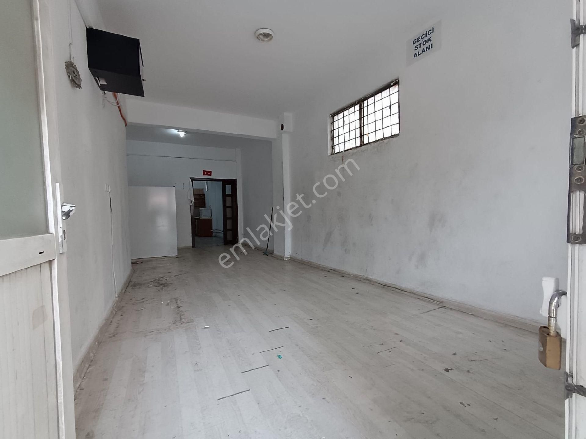 Uzemar'dan Bağcılar Göztepe'de Kiralık Net 200m² Dükkan - Görsel 11