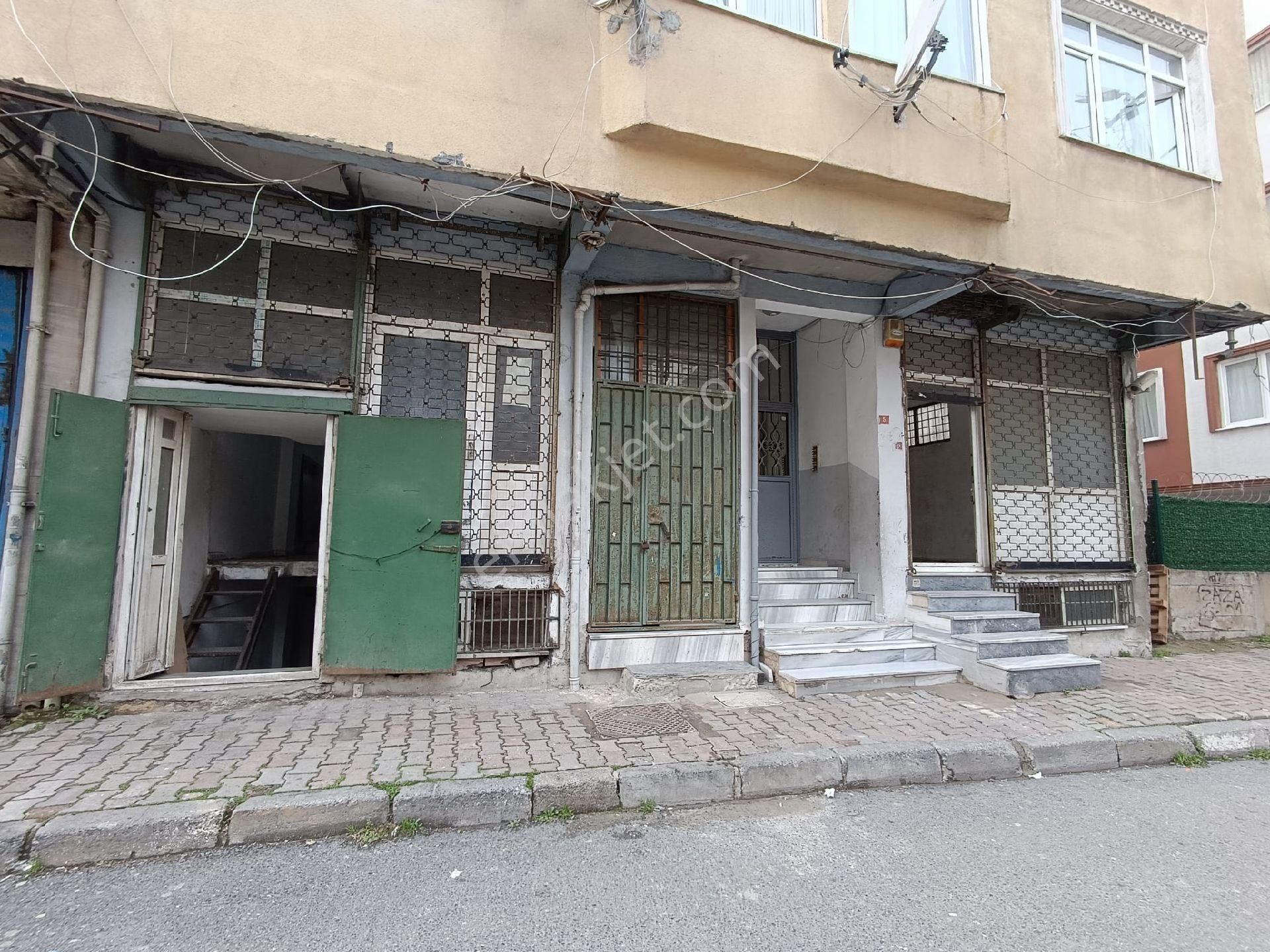 Uzemar'dan Bağcılar Göztepe'de Kiralık Net 200m² Dükkan - Görsel 12