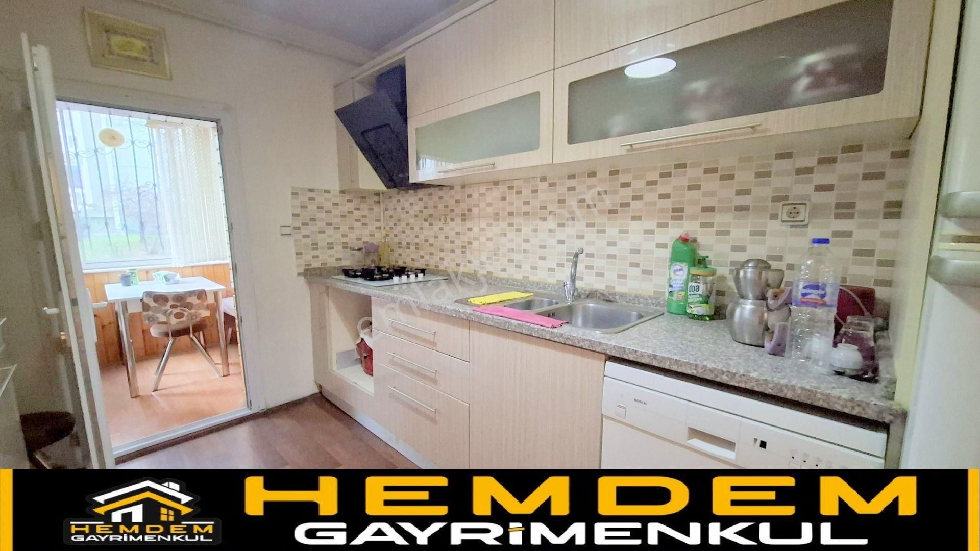 Hemdem Gayrimenkul'den Atakent Banka Bloklarında 2+1 Satılık Daire