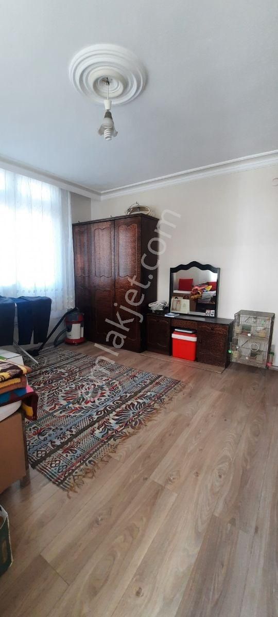 Güzelyalı Da Agiad Yanı K.mutfaklı Geniş Satılık Daire. - Görsel 8