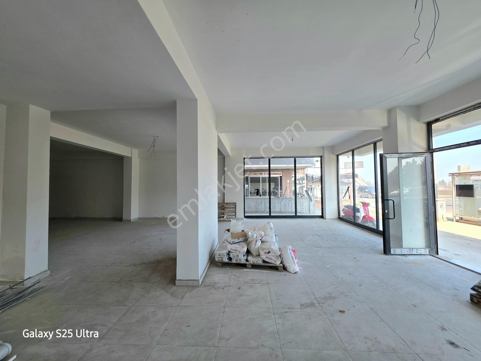 3kentten D-130 Cepheli | Gölcük Otogar Kavşağında 220 M² Kiralık - Görsel 14