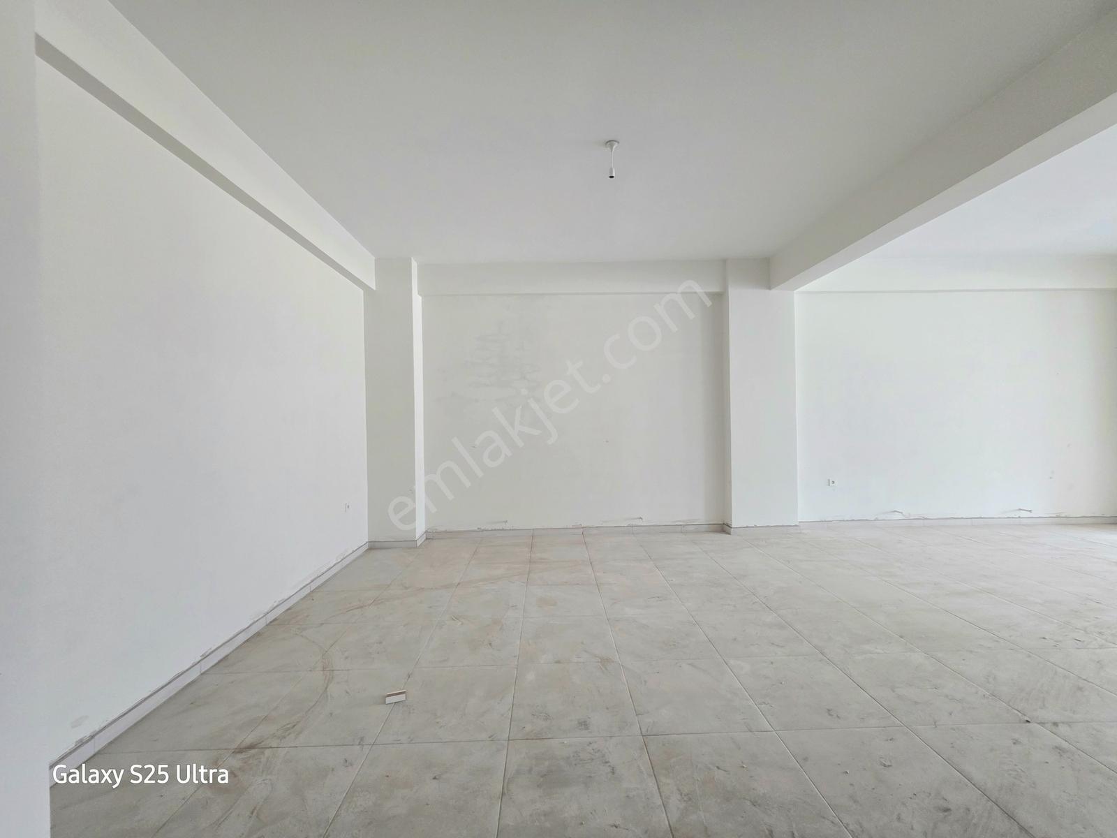 3kentten D-130 Cepheli | Gölcük Otogar Kavşağında 220 M² Kiralık - Görsel 19
