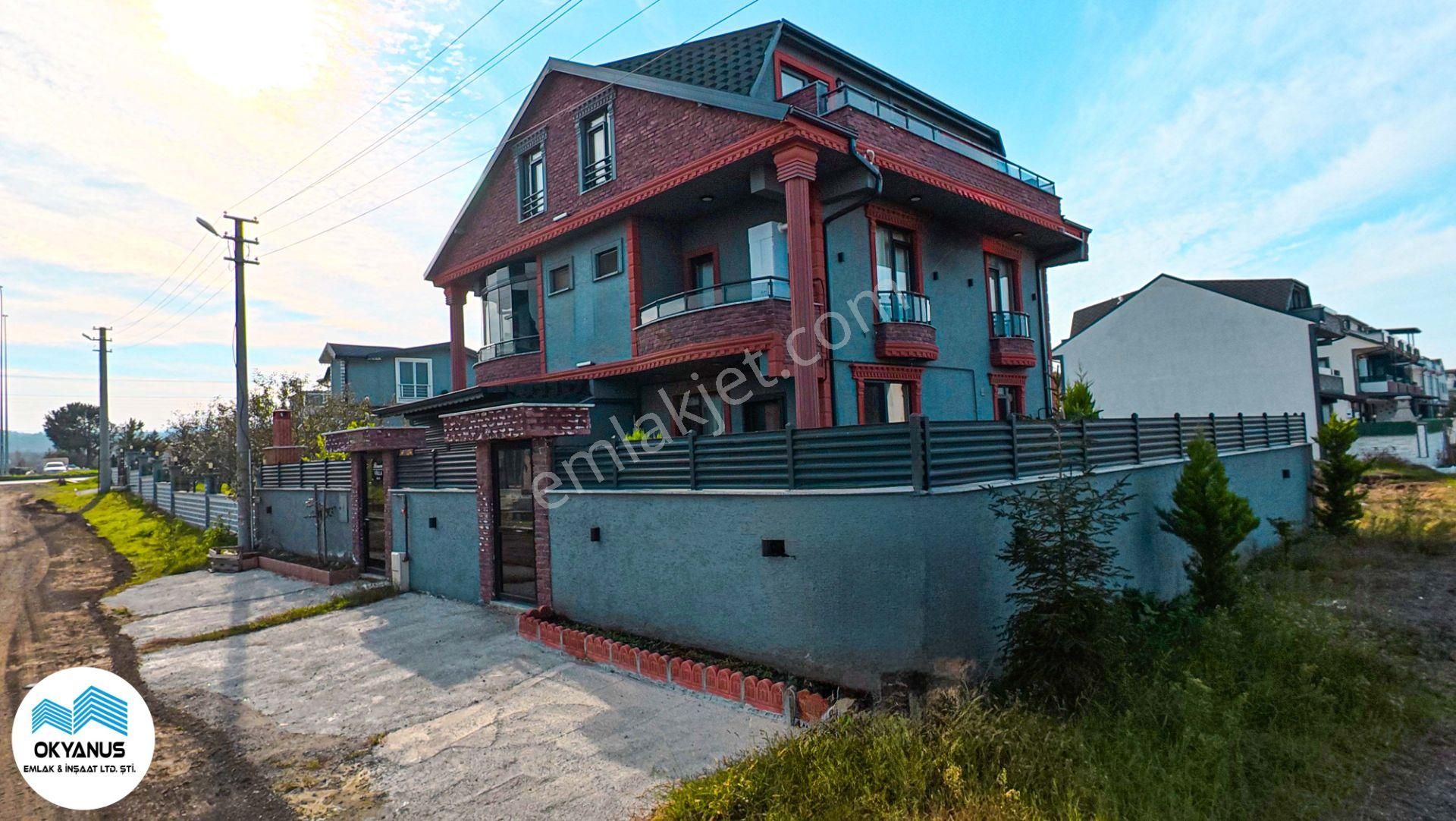 Sakarya Kocaali'de Müstakil Havuzlu Geniş Bahçeli 4+1 Modern Villa - Görsel 5