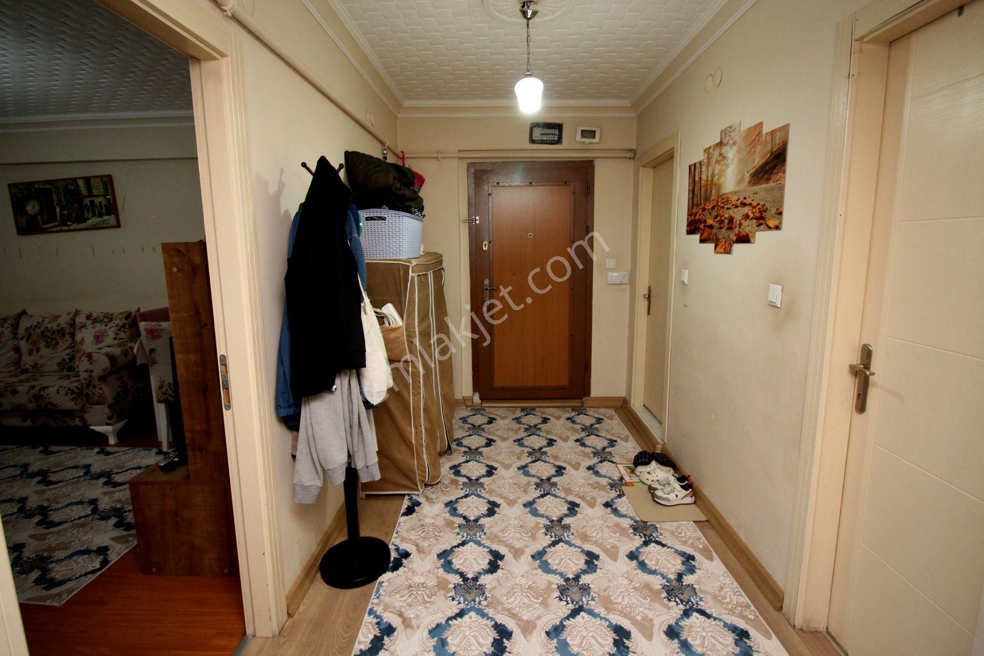 Emre Emlak'tan Topçu'da Arakat Ön Cephe Pırıl Pırıl Satılık 2+1 Daire - Görsel 28