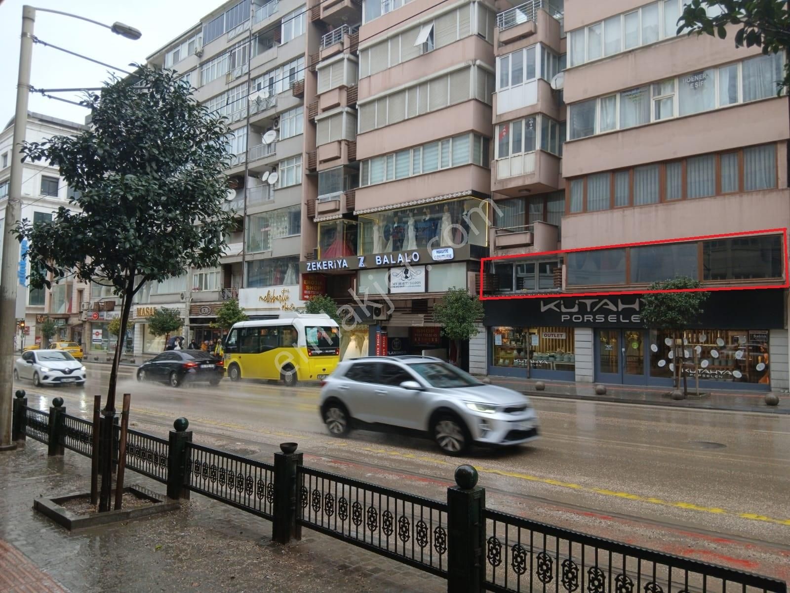 Altıparmak Cad. De Kurumsal Kullanıma Uygun Kiralık Net 197 M2