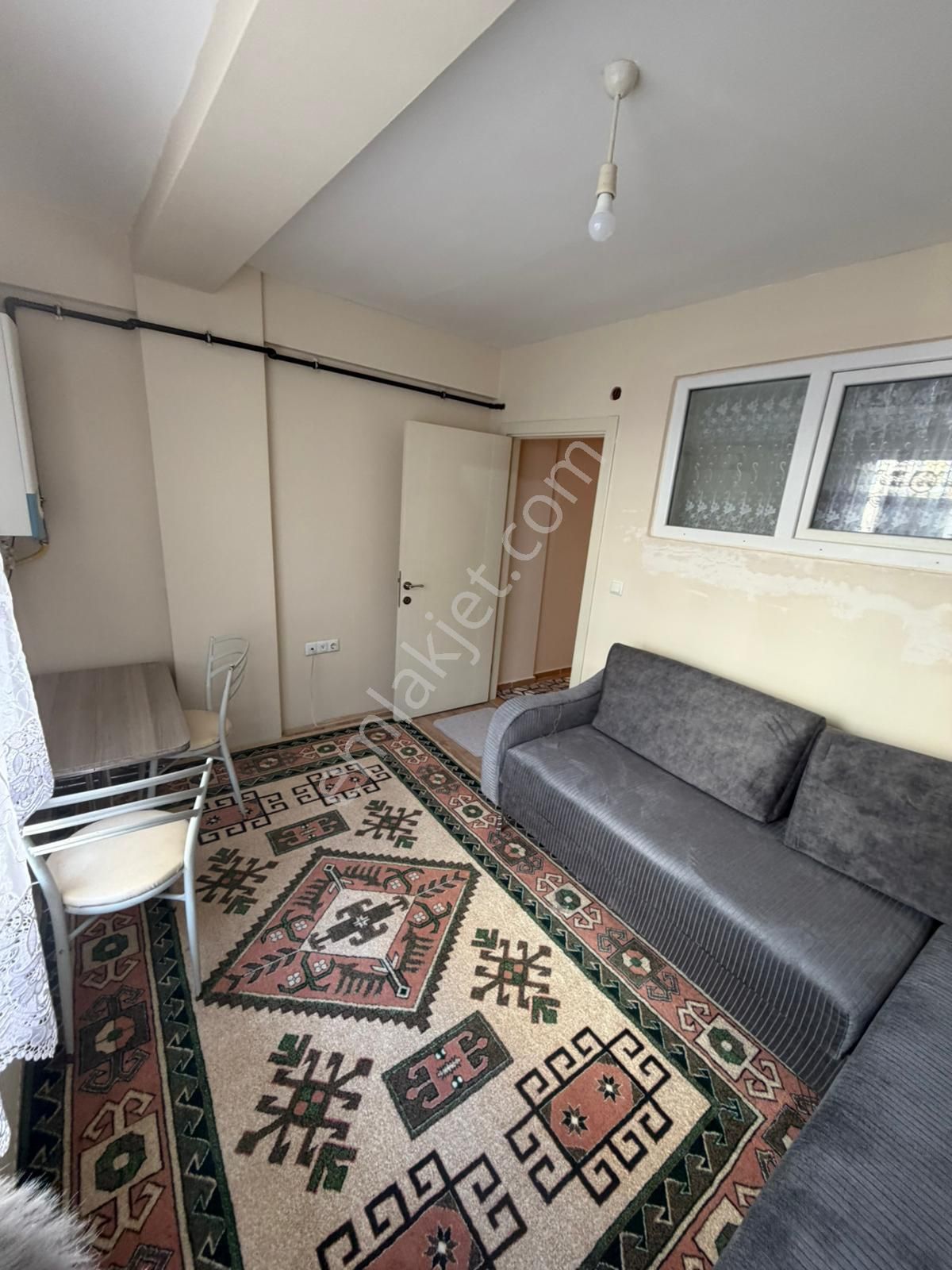 🏡 Büyükdere Mahallesinde 1+1 Eşyalı Kiralık Daire - Görsel 6