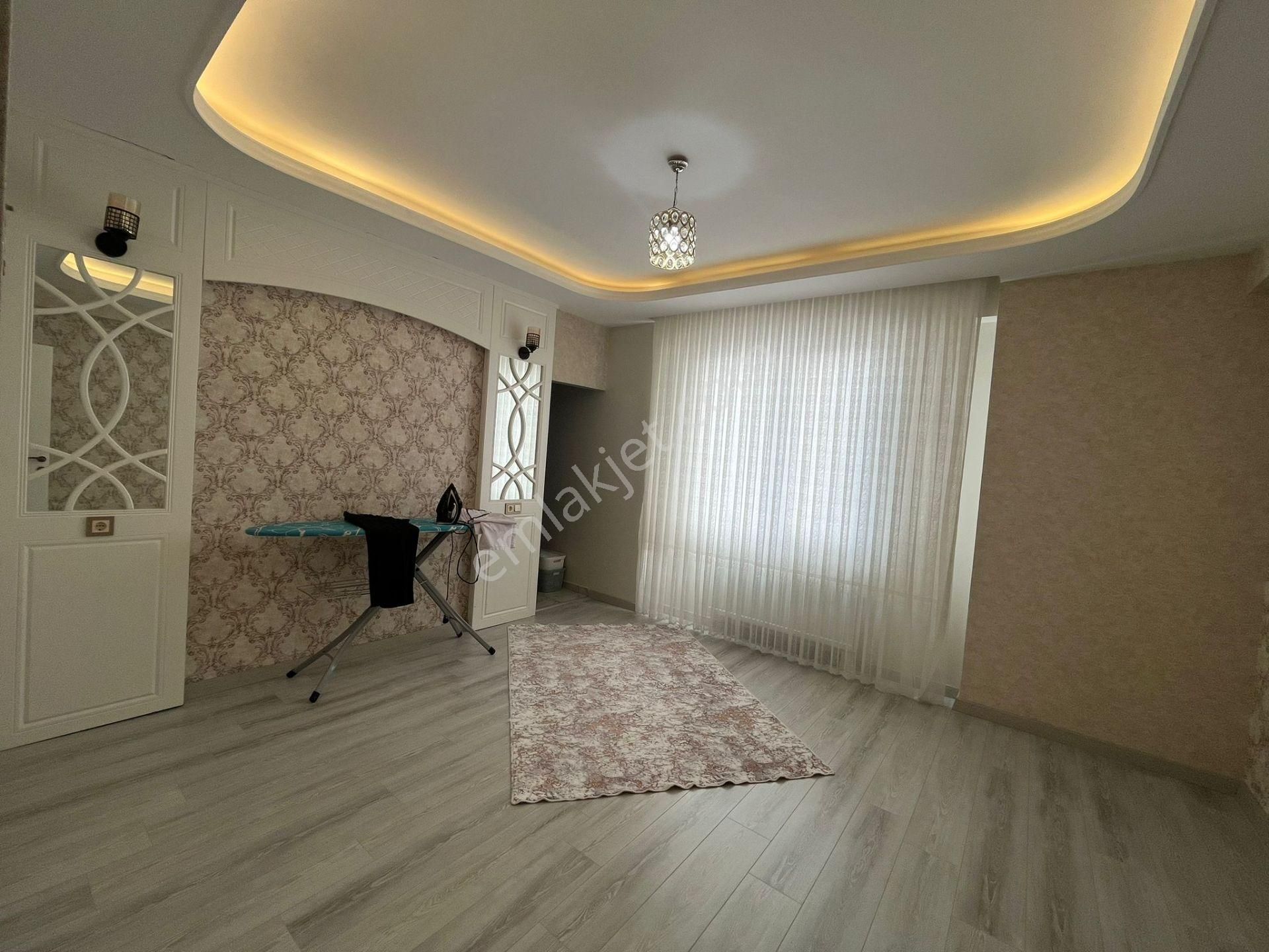 Winstown Civarı 3,5+1 Satılık Daire - Görsel 9