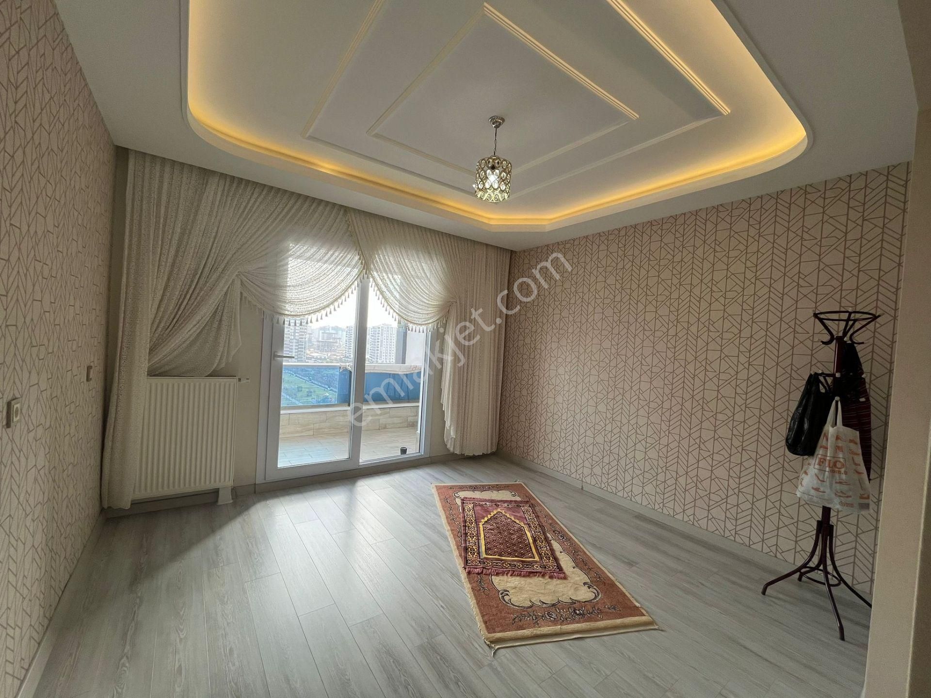 Winstown Civarı 3,5+1 Satılık Daire - Görsel 14