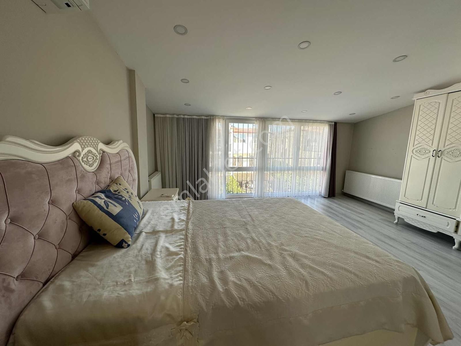 Fethiye Akarca Mahallesine Sahile 200 Metre Mesafede Villa - Görsel 16