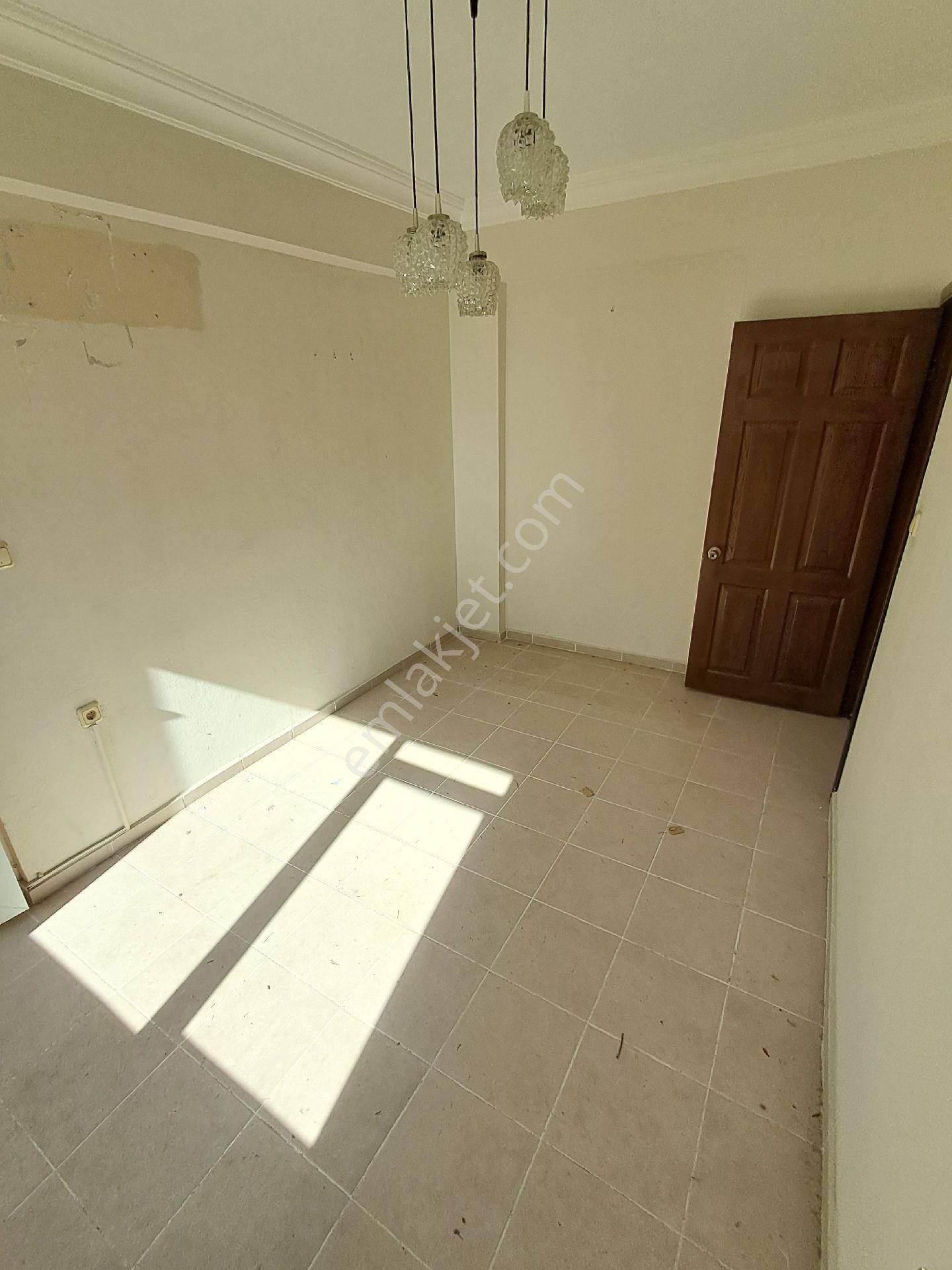 Taşyakada Kiralik 2+1 90m2 Kapalı Mutfak Kiralik Daıre 3.kat - Görsel 6