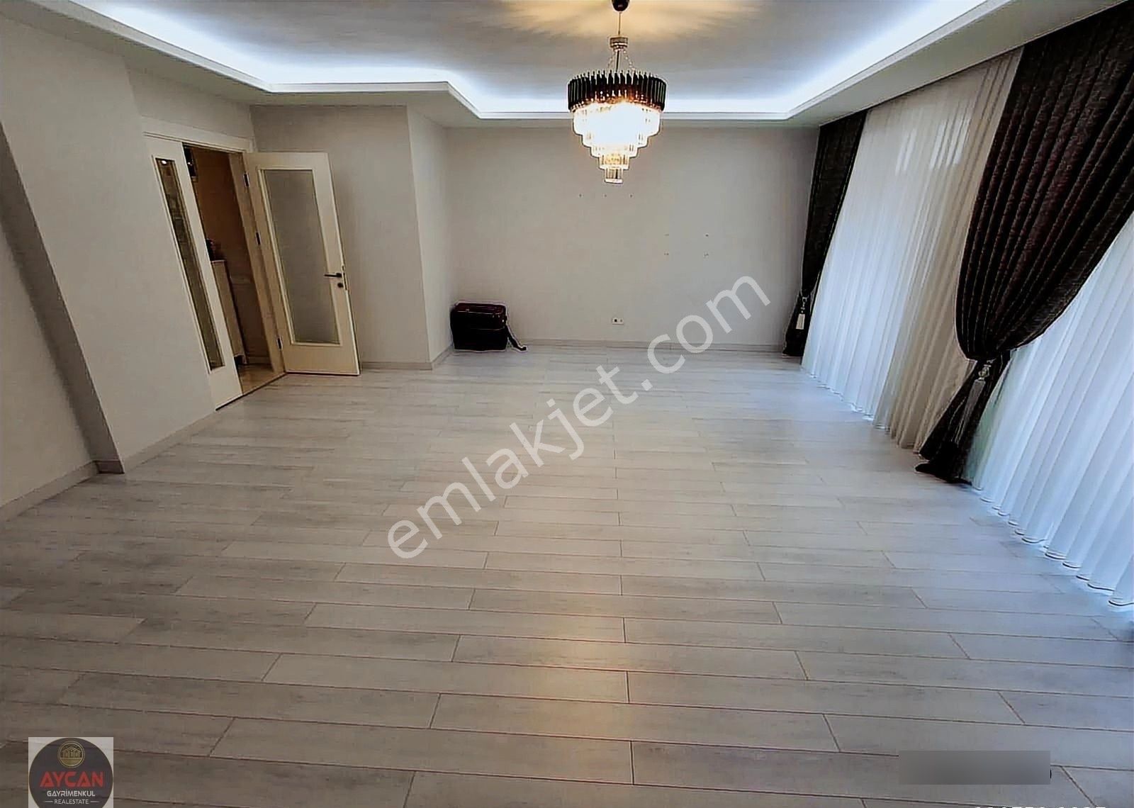 Aycan Gayrimenkulden İhsaniye Mah 240m² Satılık 4+1 Dublex Daire - Görsel 33