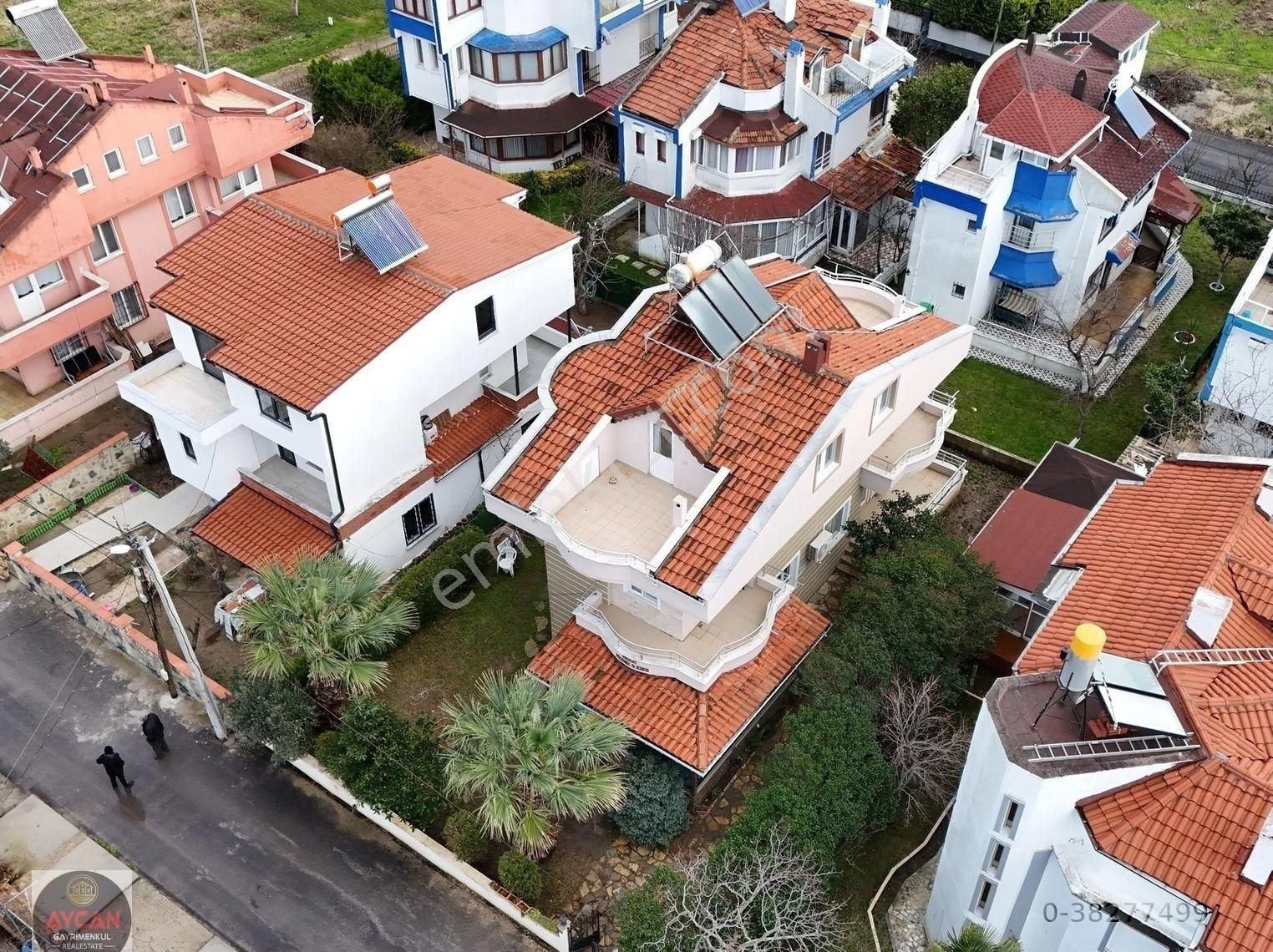 Aycan Gayrimenkulden Ocaklarda Denize 50 Mt. 3+1 Satılık Villa - Görsel 2