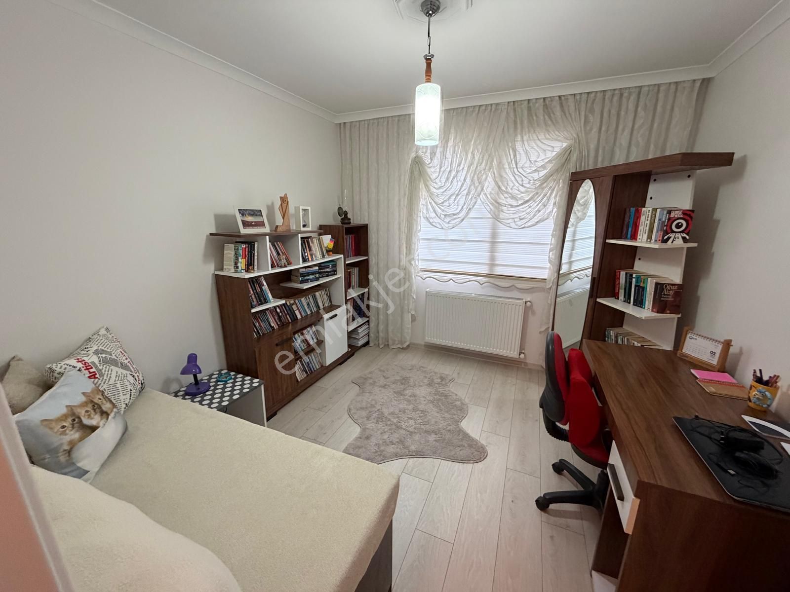 2 Nolu Beşirli De Mühteşem Manzaralı Daire - Görsel 8