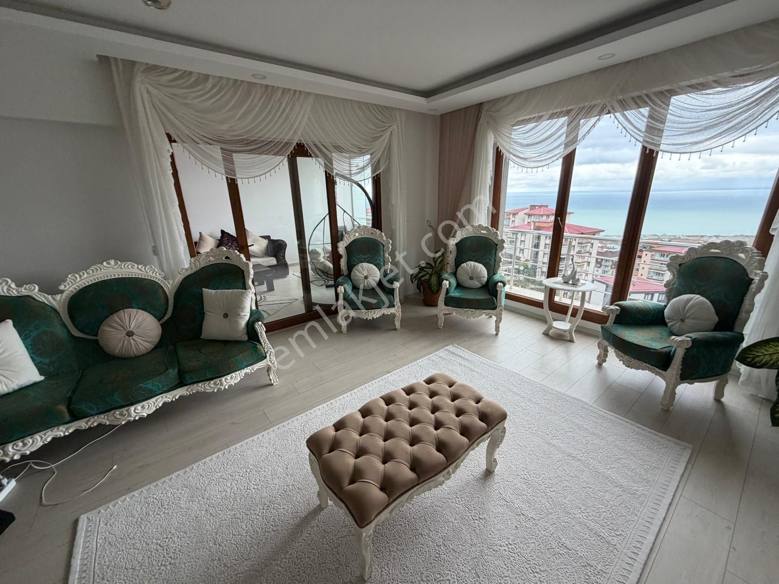 2 Nolu Beşirli De Mühteşem Manzaralı Daire